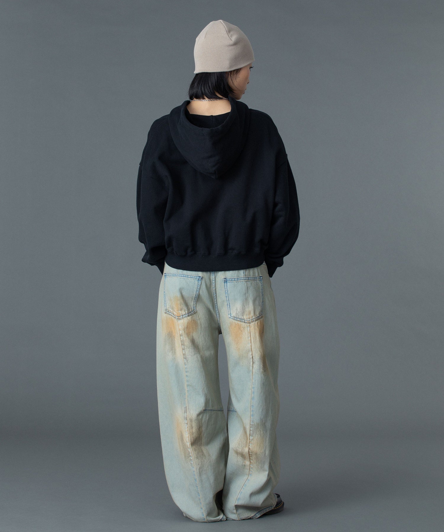 STUDDED LOGO ZIP UP SWEAT HOODIE