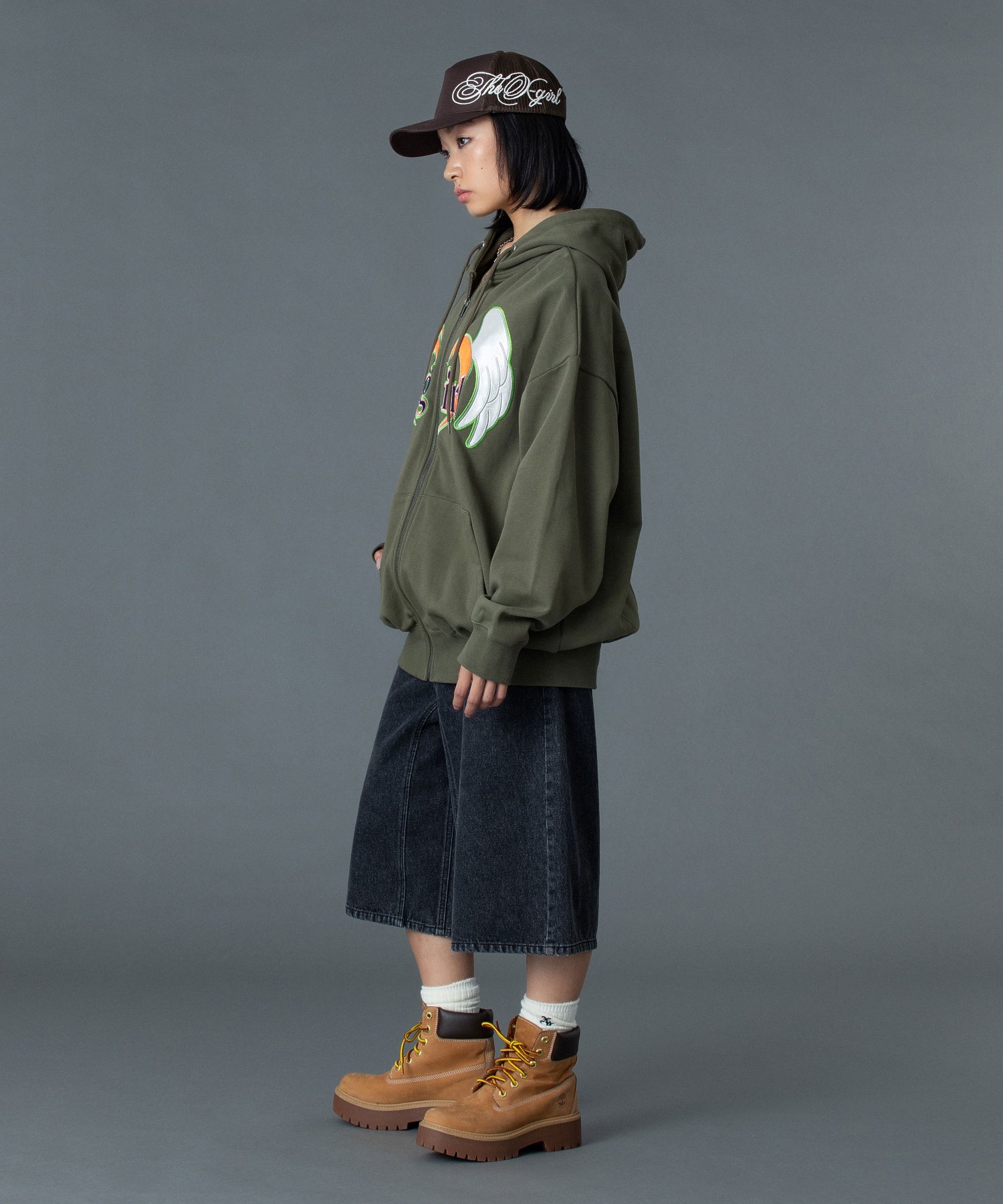 HEART AND WING ZIP UP SWEAT HOODIE