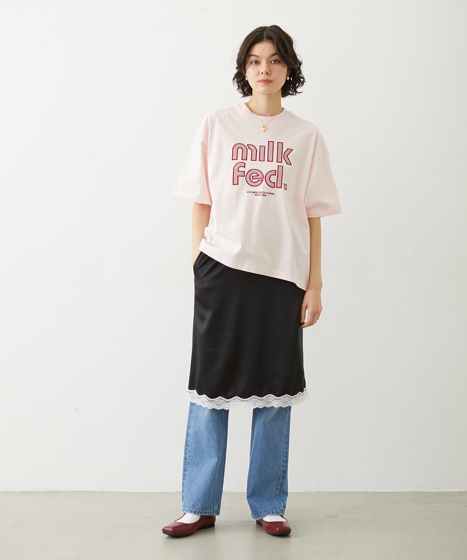 STRAIGHT DENIM PANTS