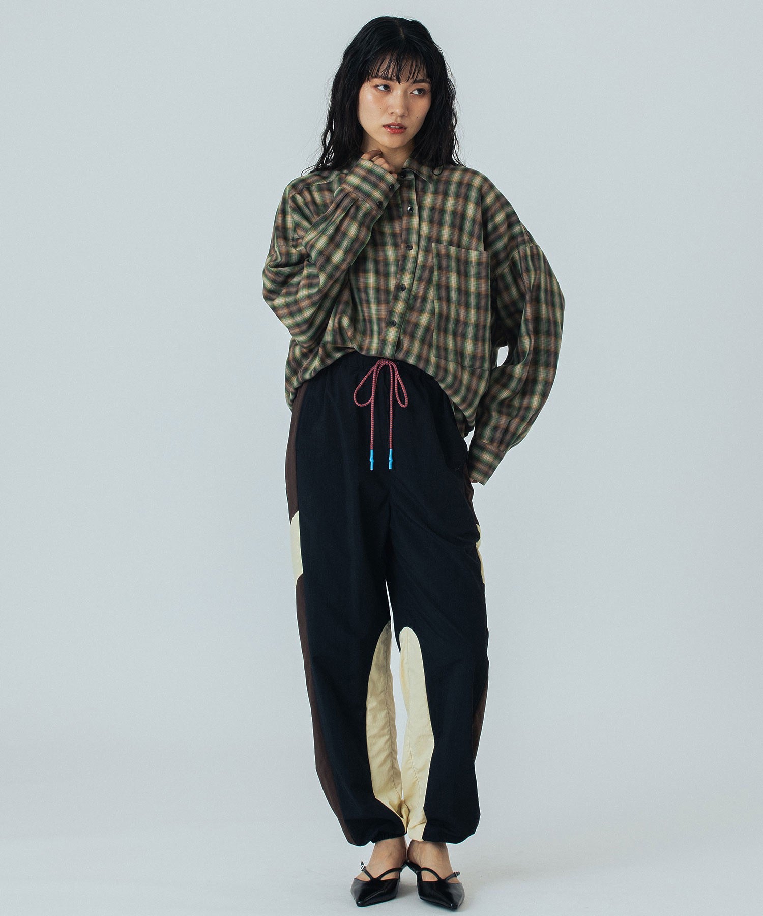 mici/ASYMMETRY SHIRT