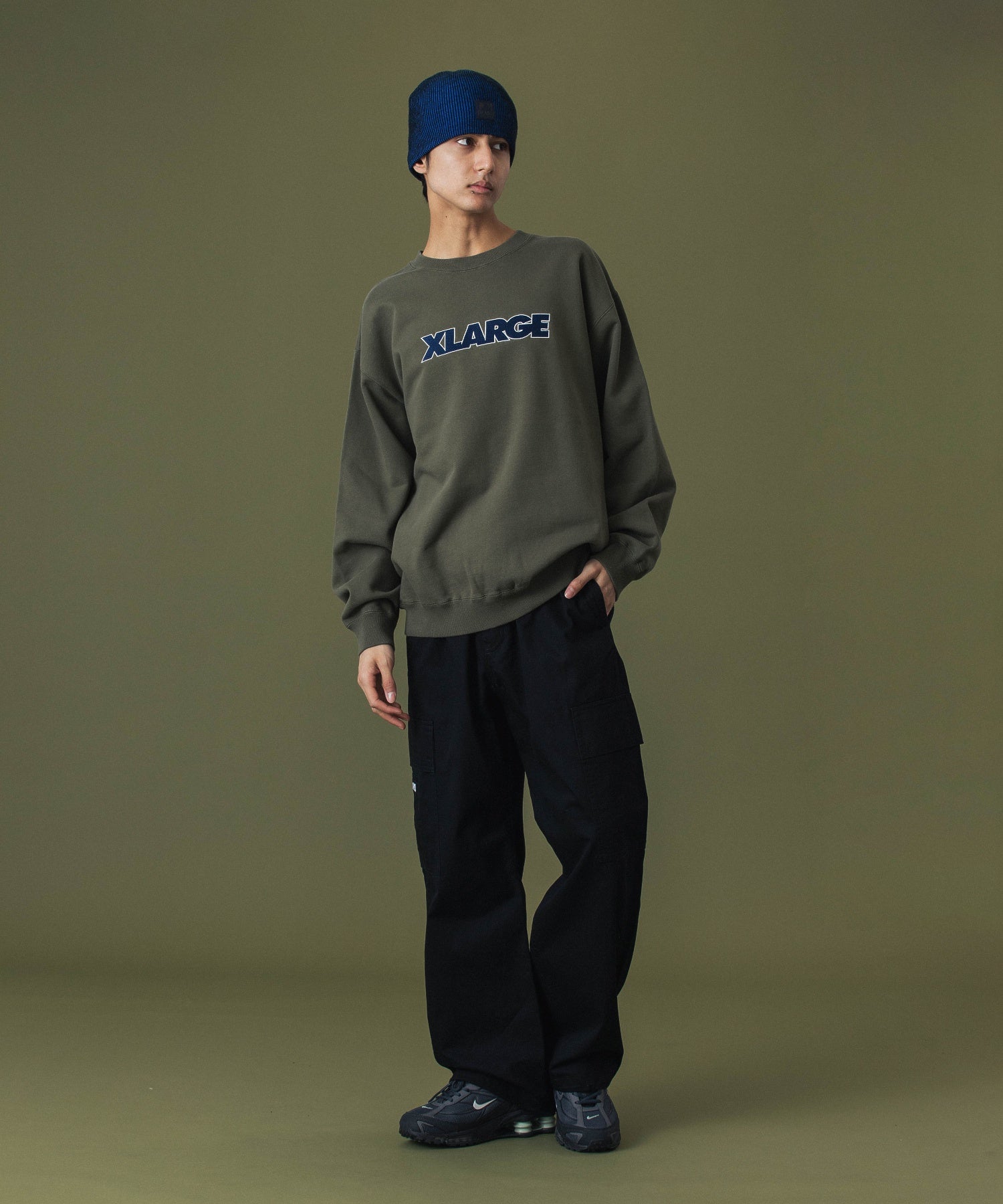 CONTRAST BEANIE