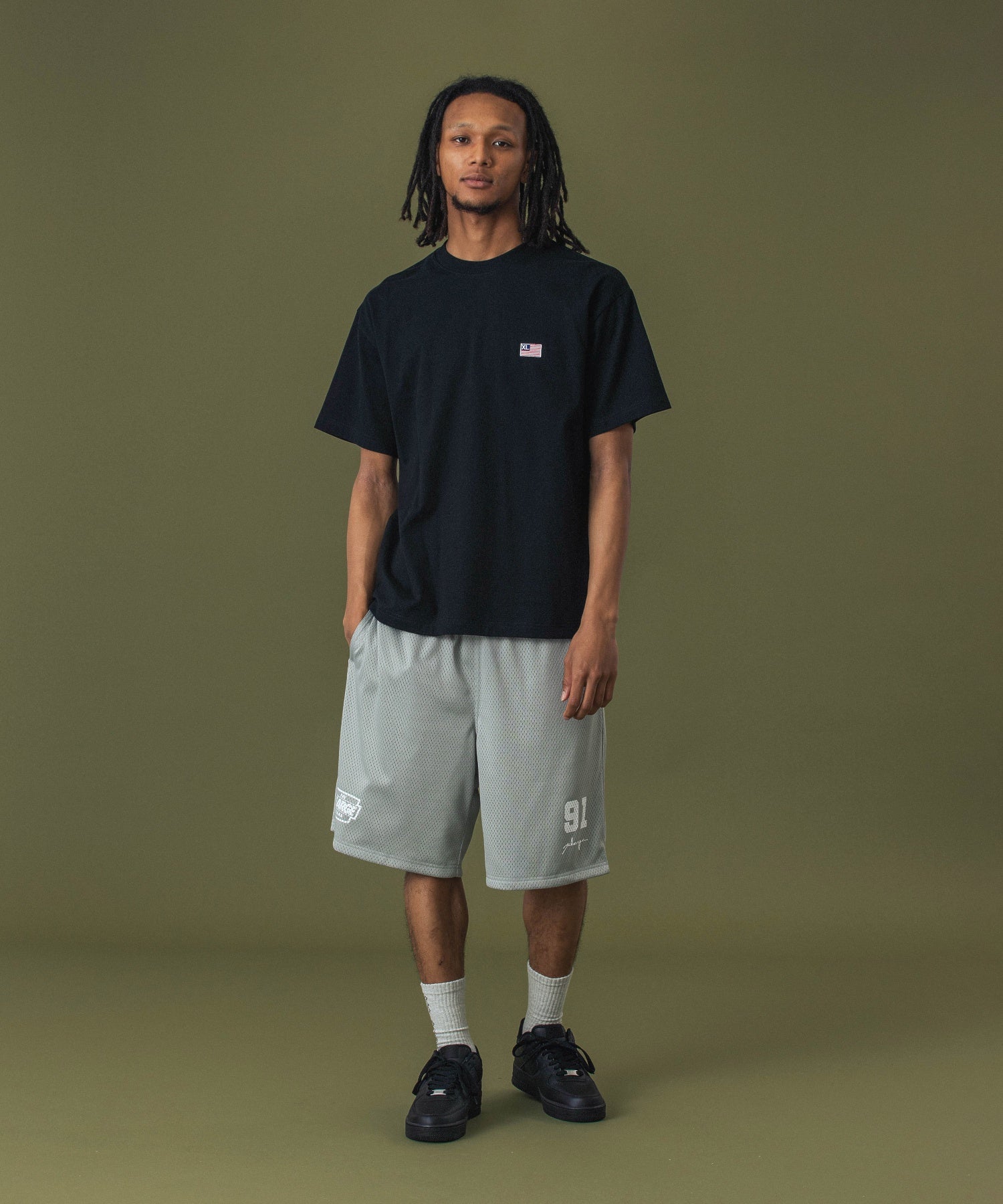 DISTORTION MESH EASY SHORTS