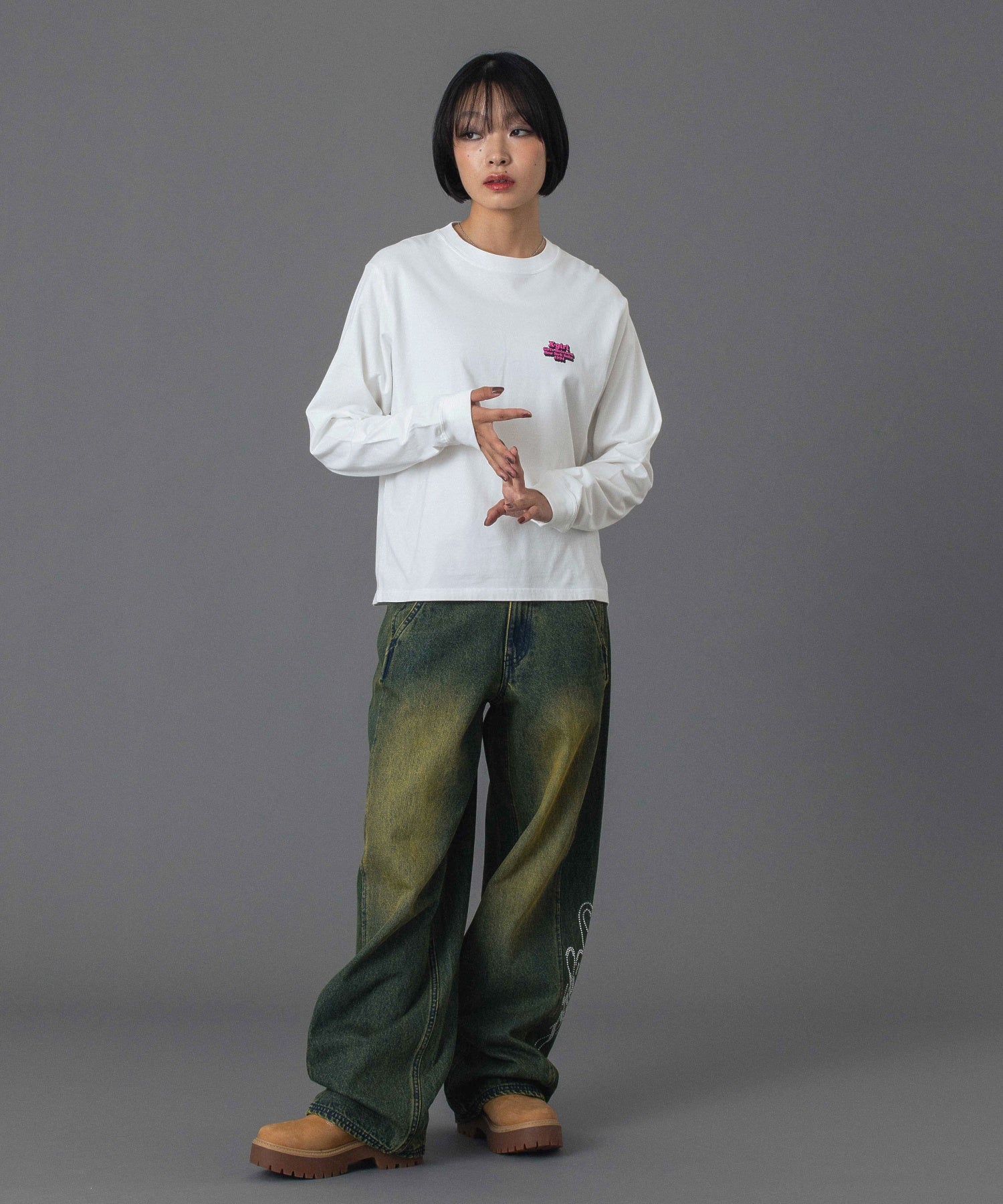 RHINESTONE LOGO LOOSE DENIM PANTS