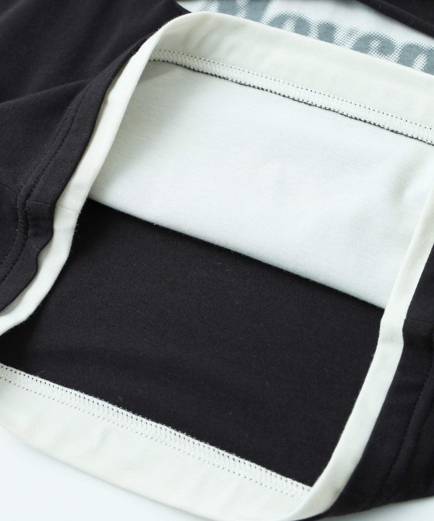 DISTRESSED S/S BABY TEE