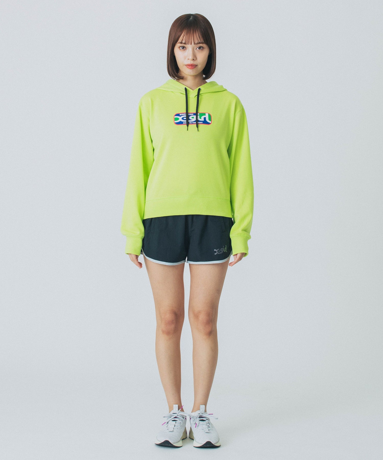 SHORT HOODIE SWEATSHIRT