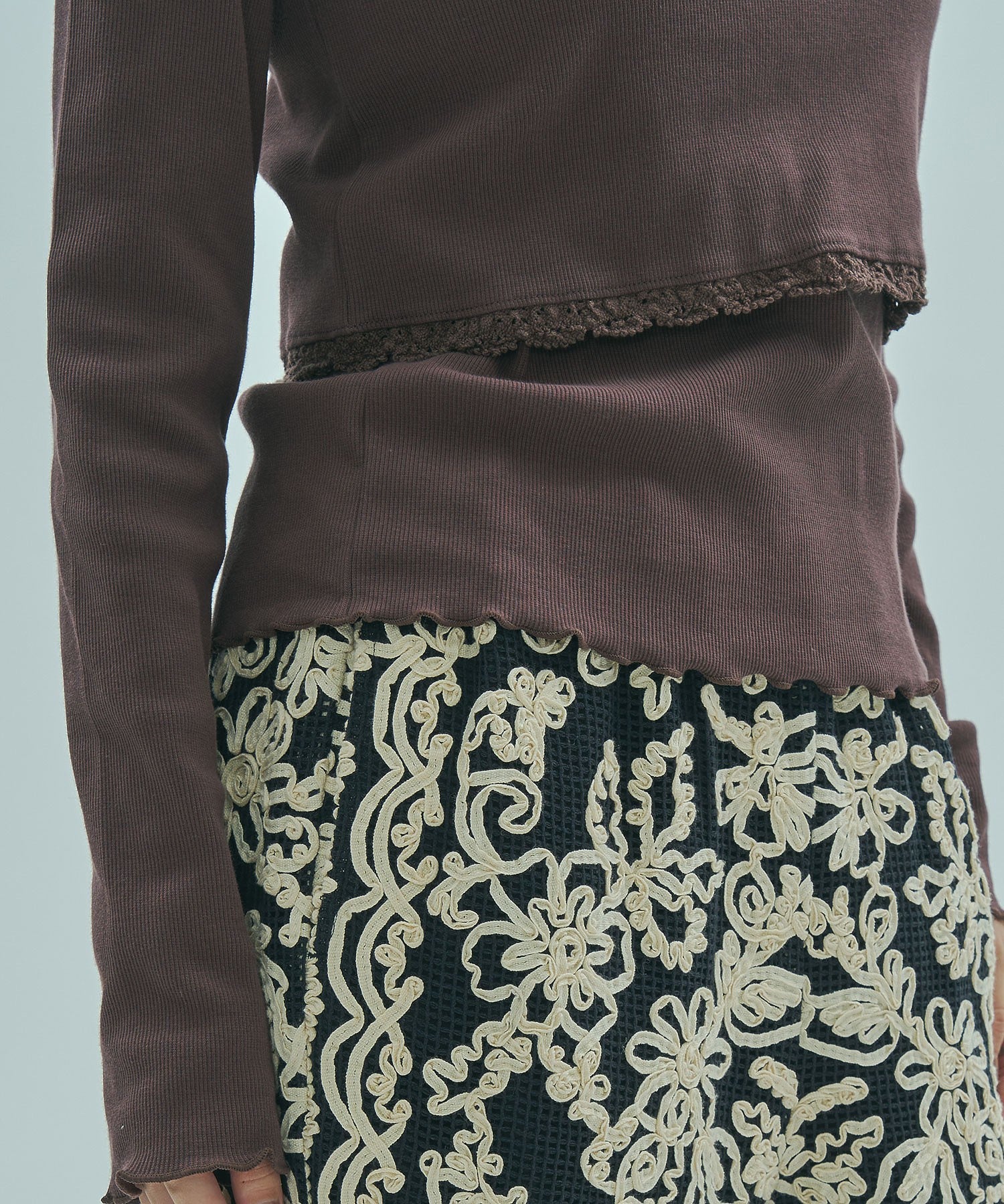 mag.by c/LAYERED RIB TOP