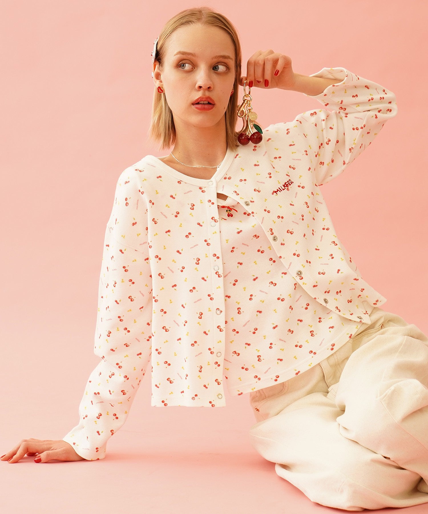 CHERRY PATTERN WAFFLE PUFF SLEEVES TOP