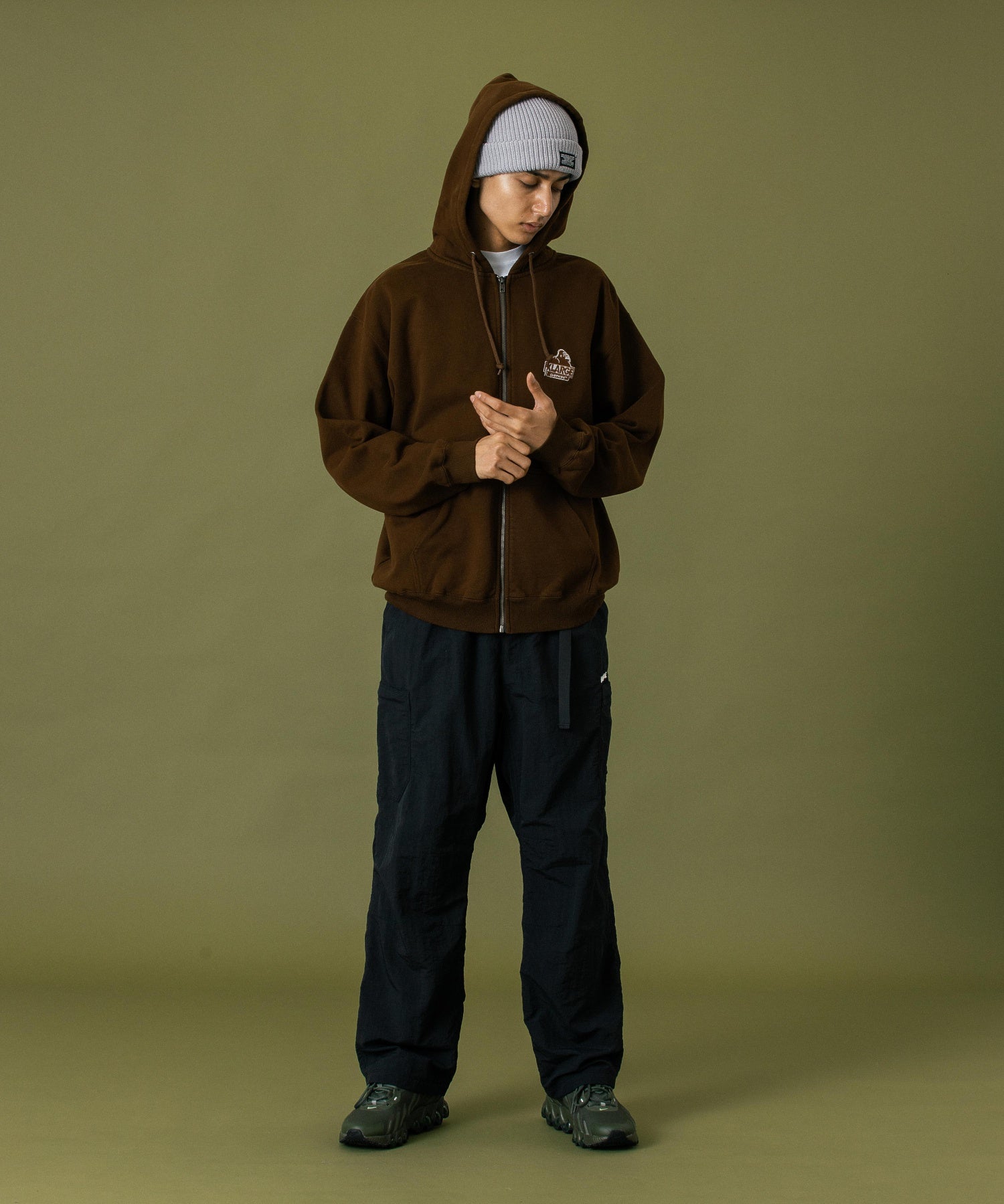 BACKSIDE SLANTED OG ZIP HOODED SWEATSHIRT