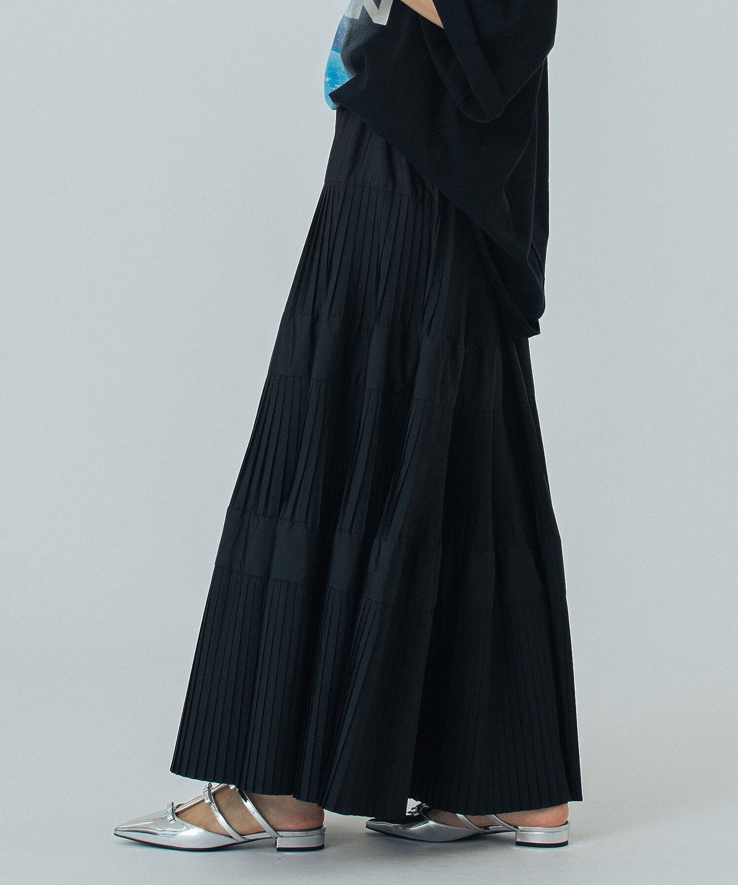 TIERED SKIRT
