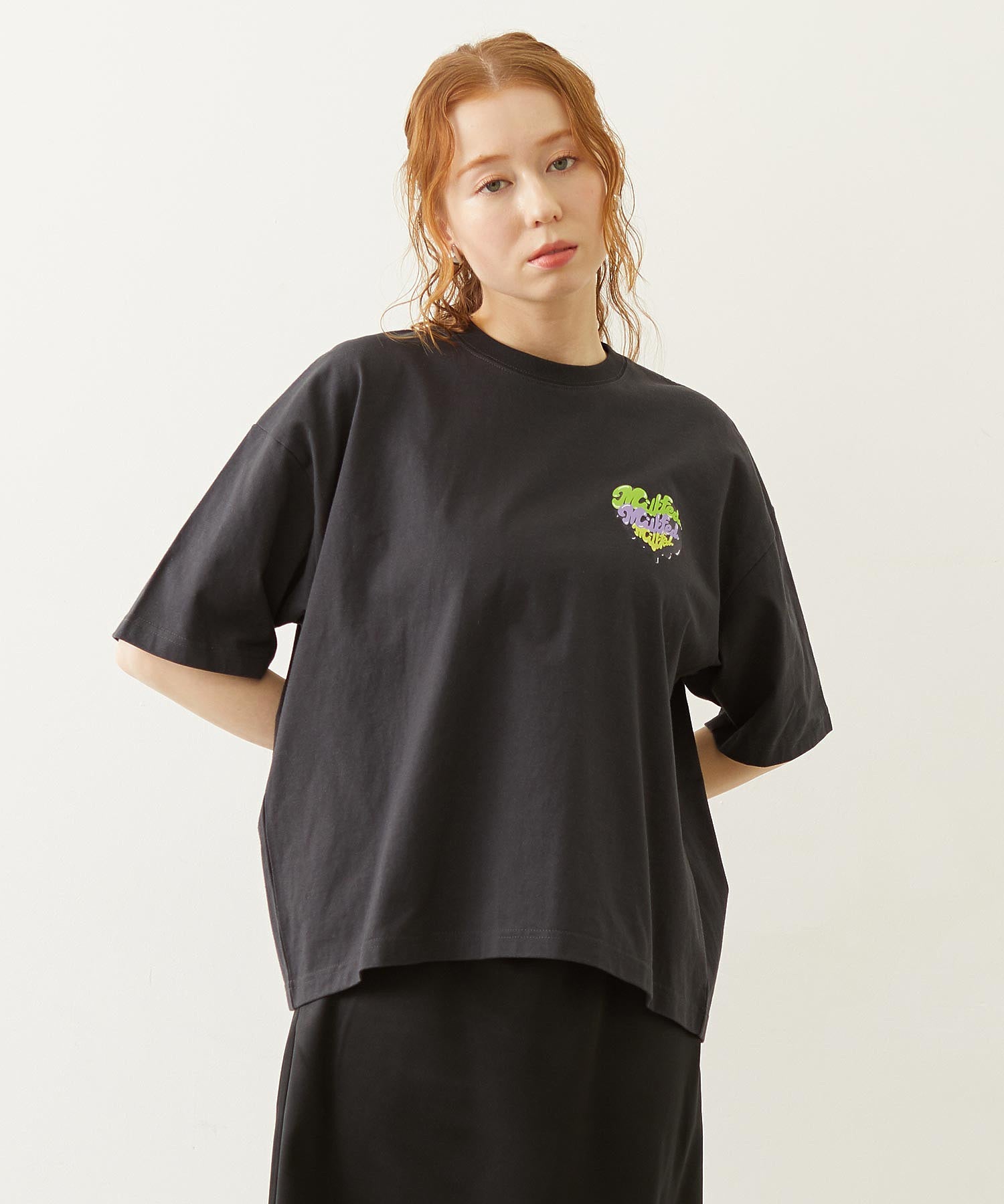 MELTY GLITTER HEART WIDE S/S TEE