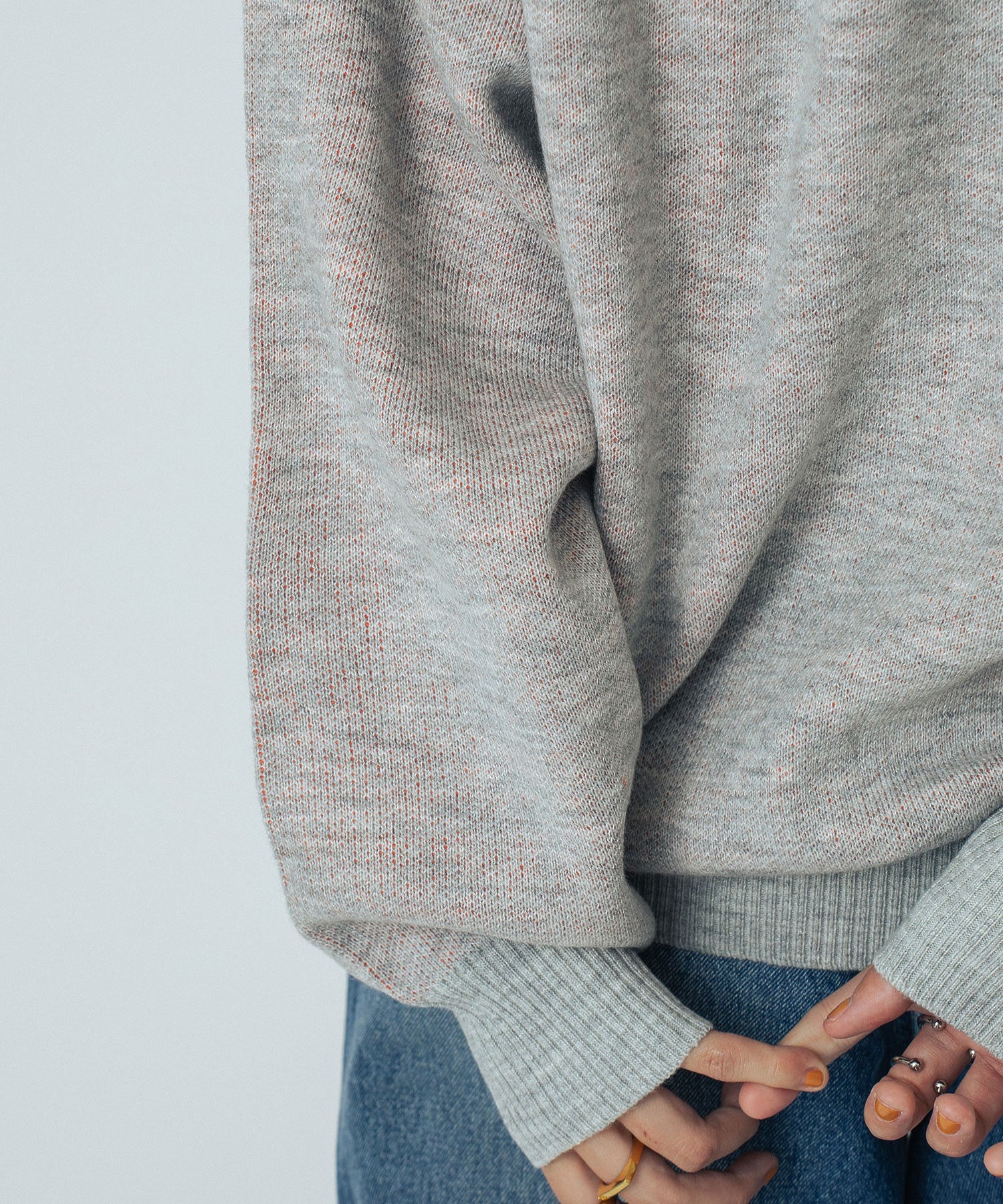 JACQUARD LOGO KNIT