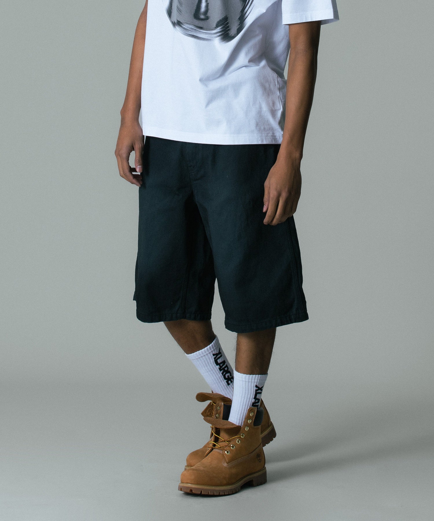 MODEL 身長185cm / 着用サイズ：34inch