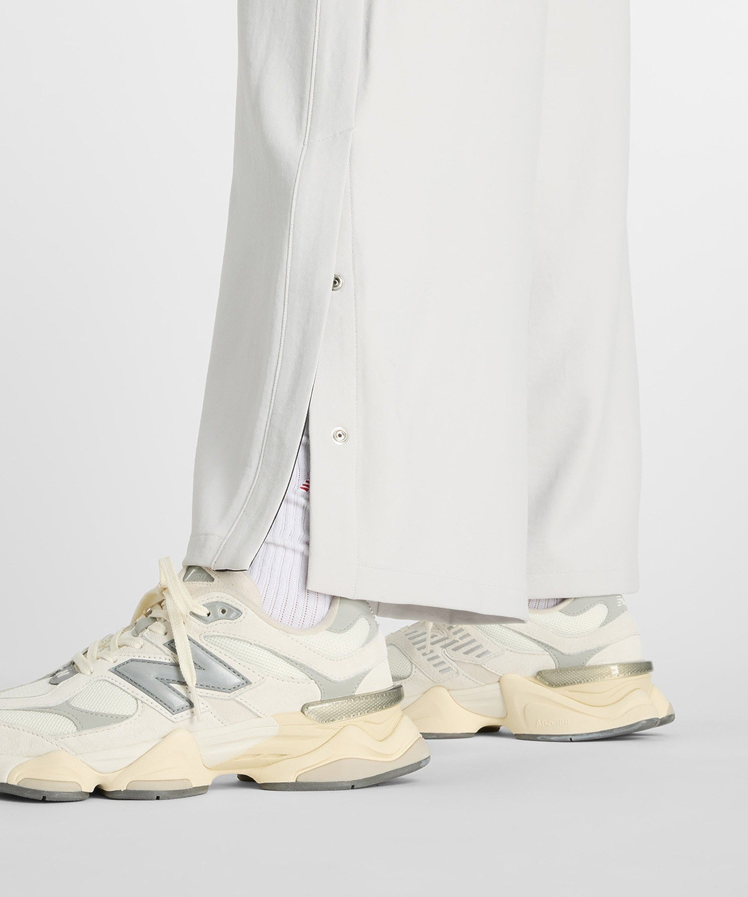 NEW BALANCE/ニューバランス/W NB Grey SIDE SNAP PANT WB61Y2ZJ