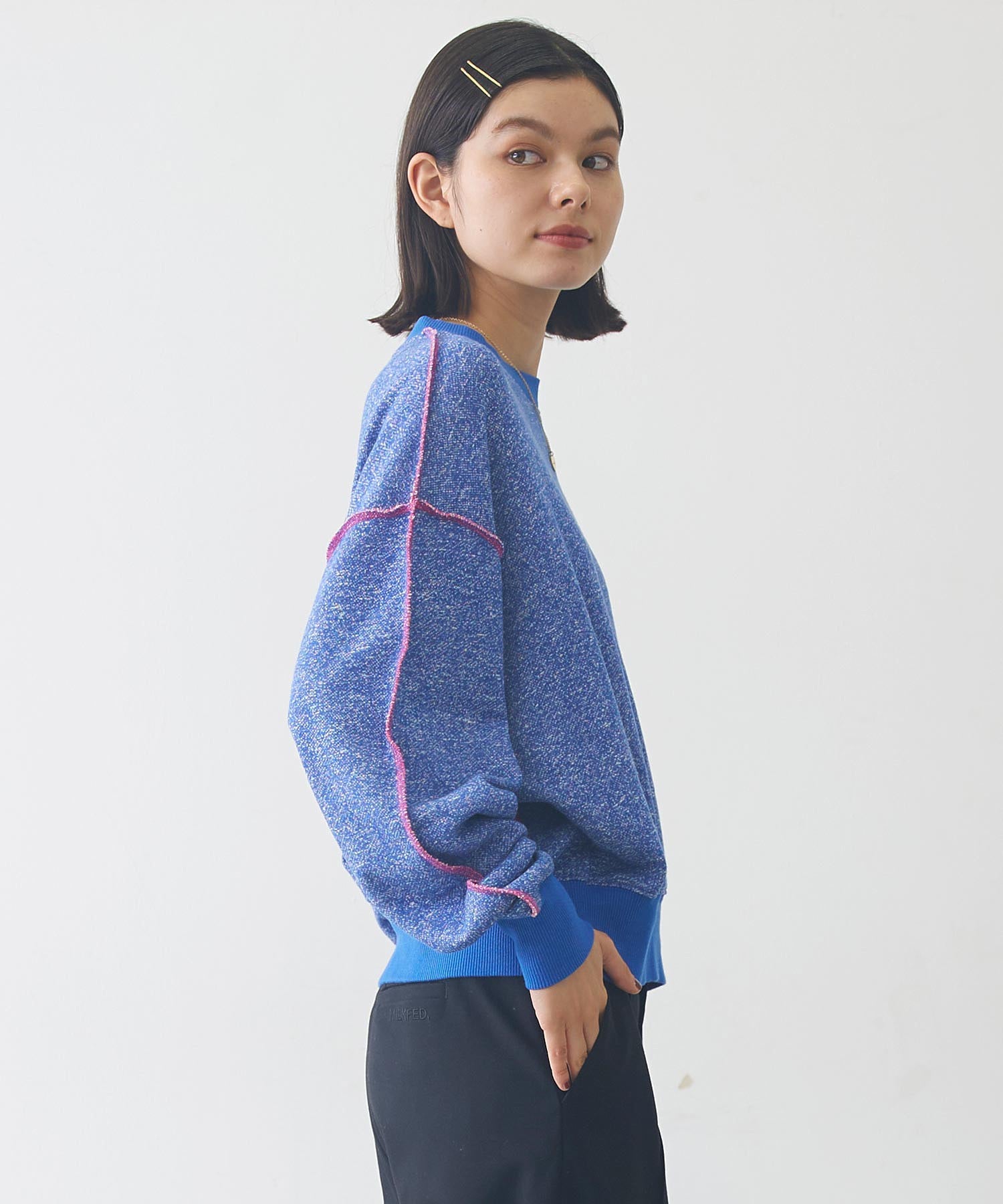 OVERLOCK STICHED SWEAT TOP