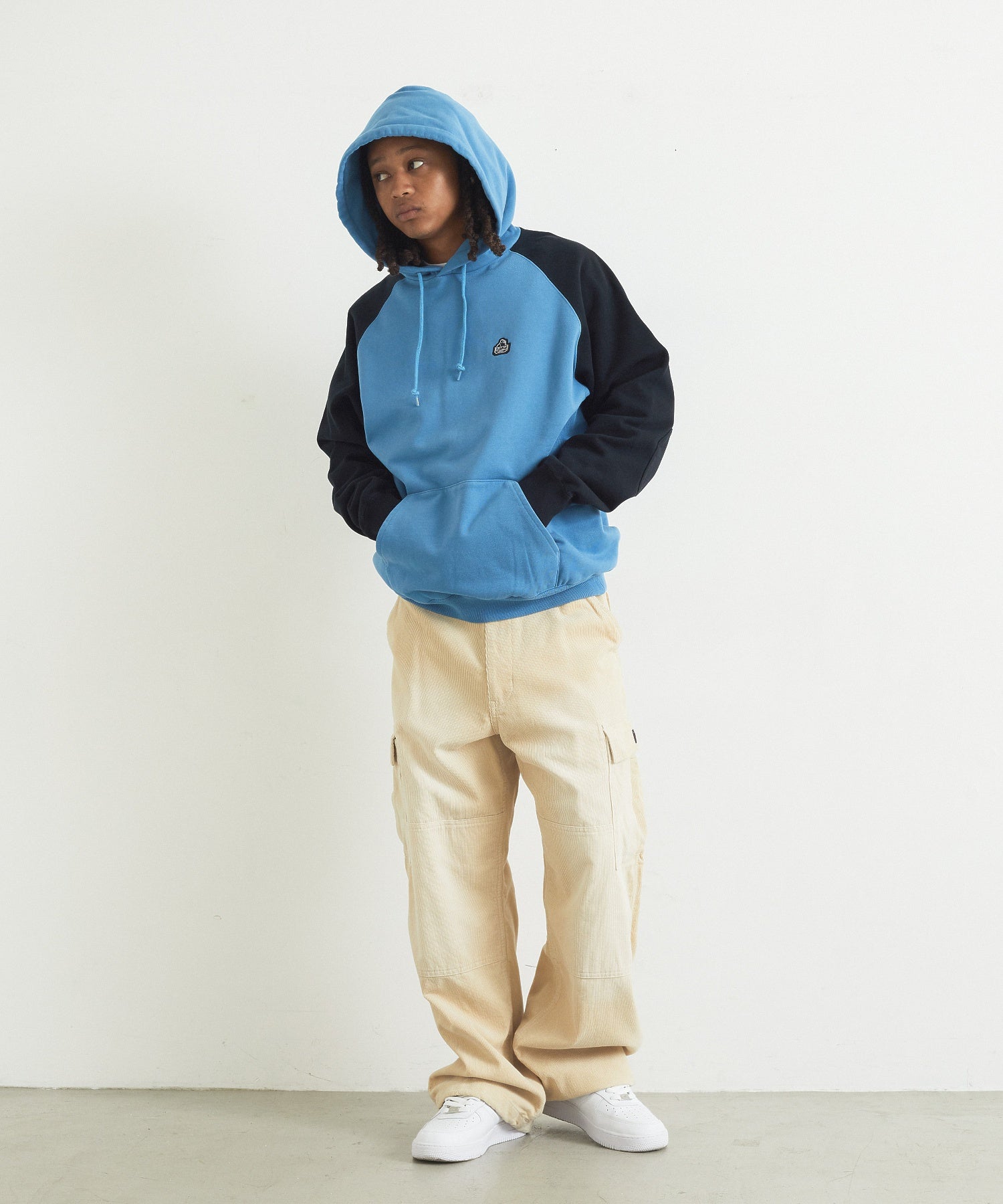 FADED CORDUROY CARGO PANTS