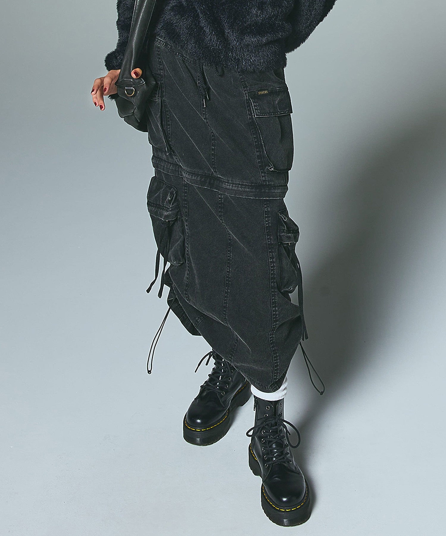 CONVERTIBLE CARGO SKIRT