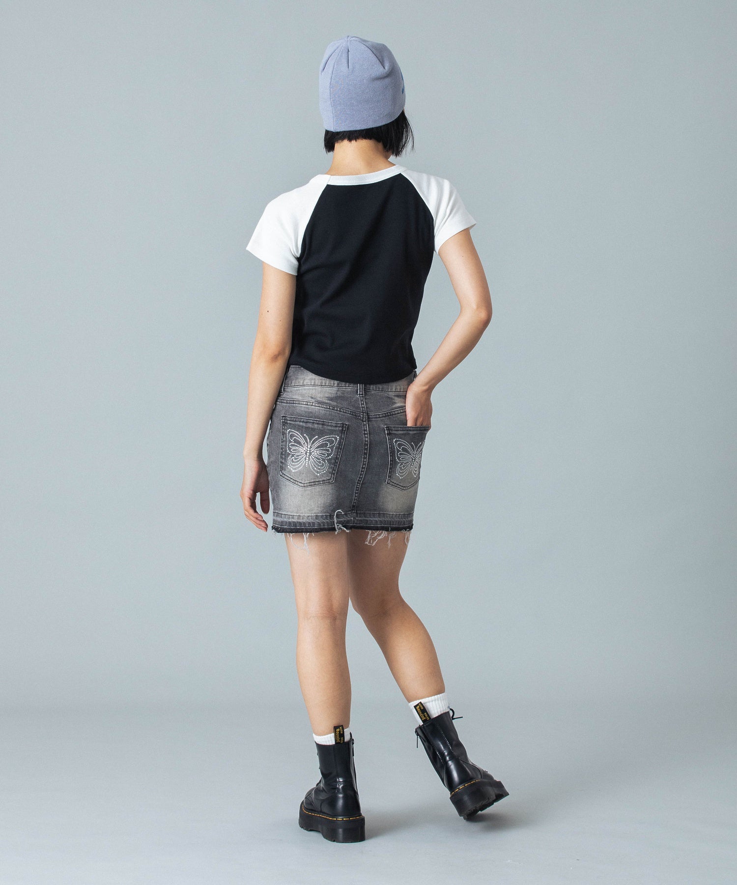 BUTTERFLY POCKET DENIM MINI SKIRT
