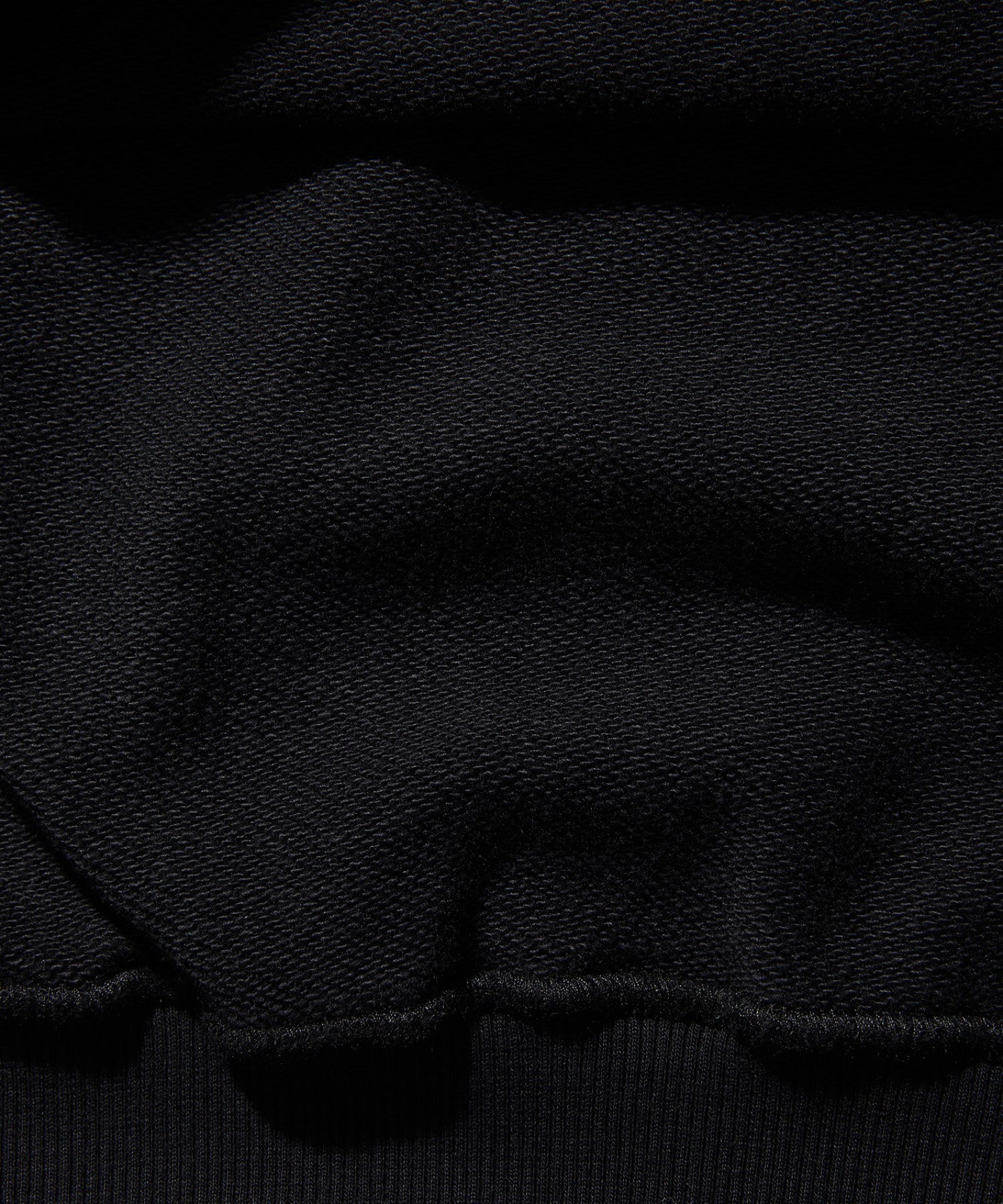 OLD ENGLISH CREWNECK SWEATSHIRT