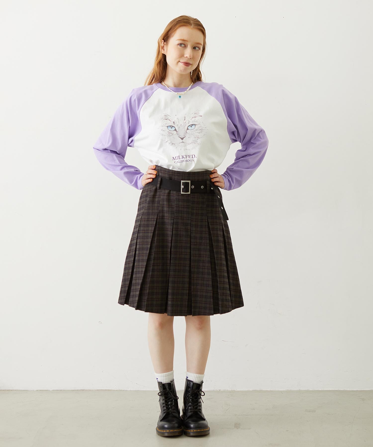 CAT HEART EYES B/B TEE