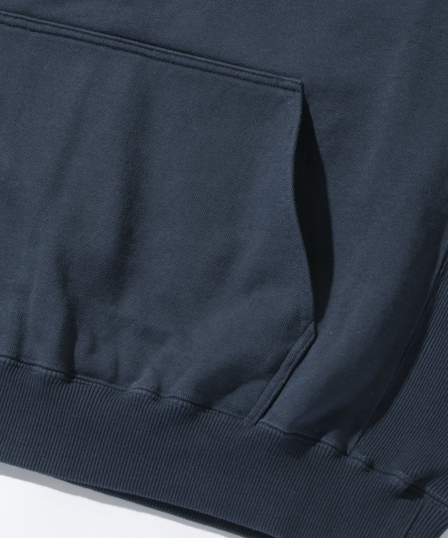 ARCH LOGO PULLOVER HOODED SWEATSHIRT
