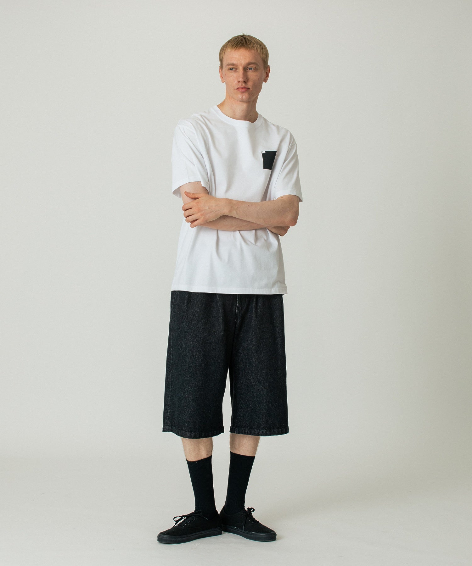 SHORT BAGGY PANTS
