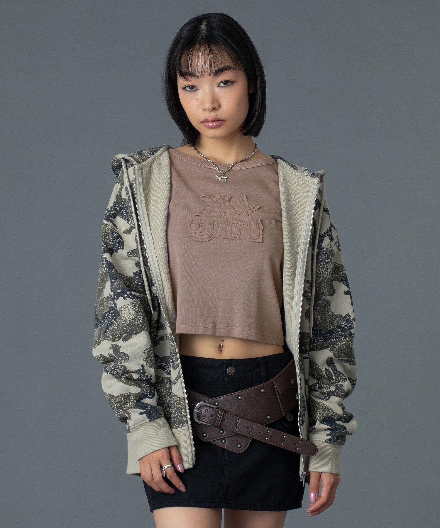 EMBROIDERED LOGO ZIP UP SWEAT HOODIE