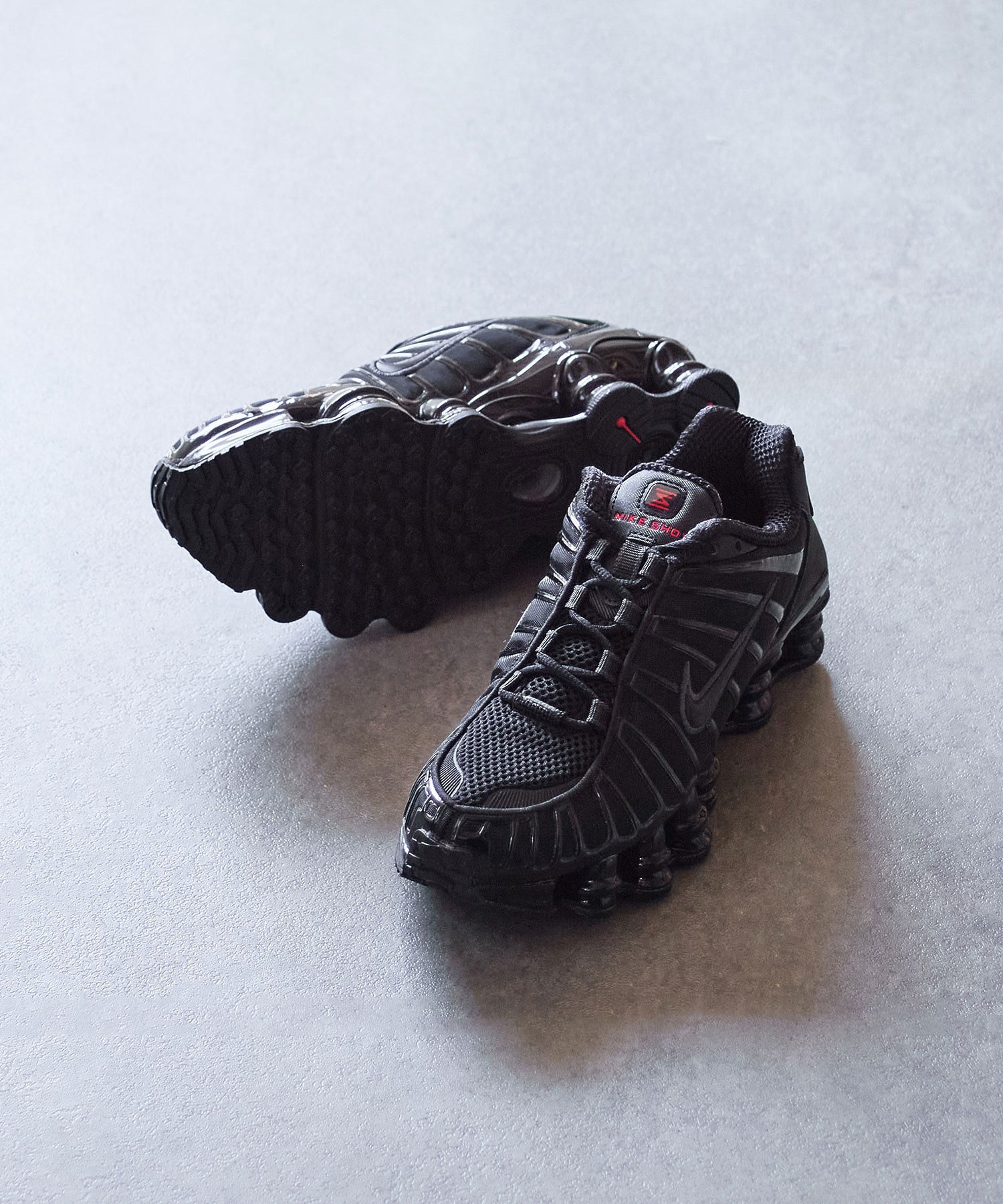 NIKE/AIRMAX SHOX TL