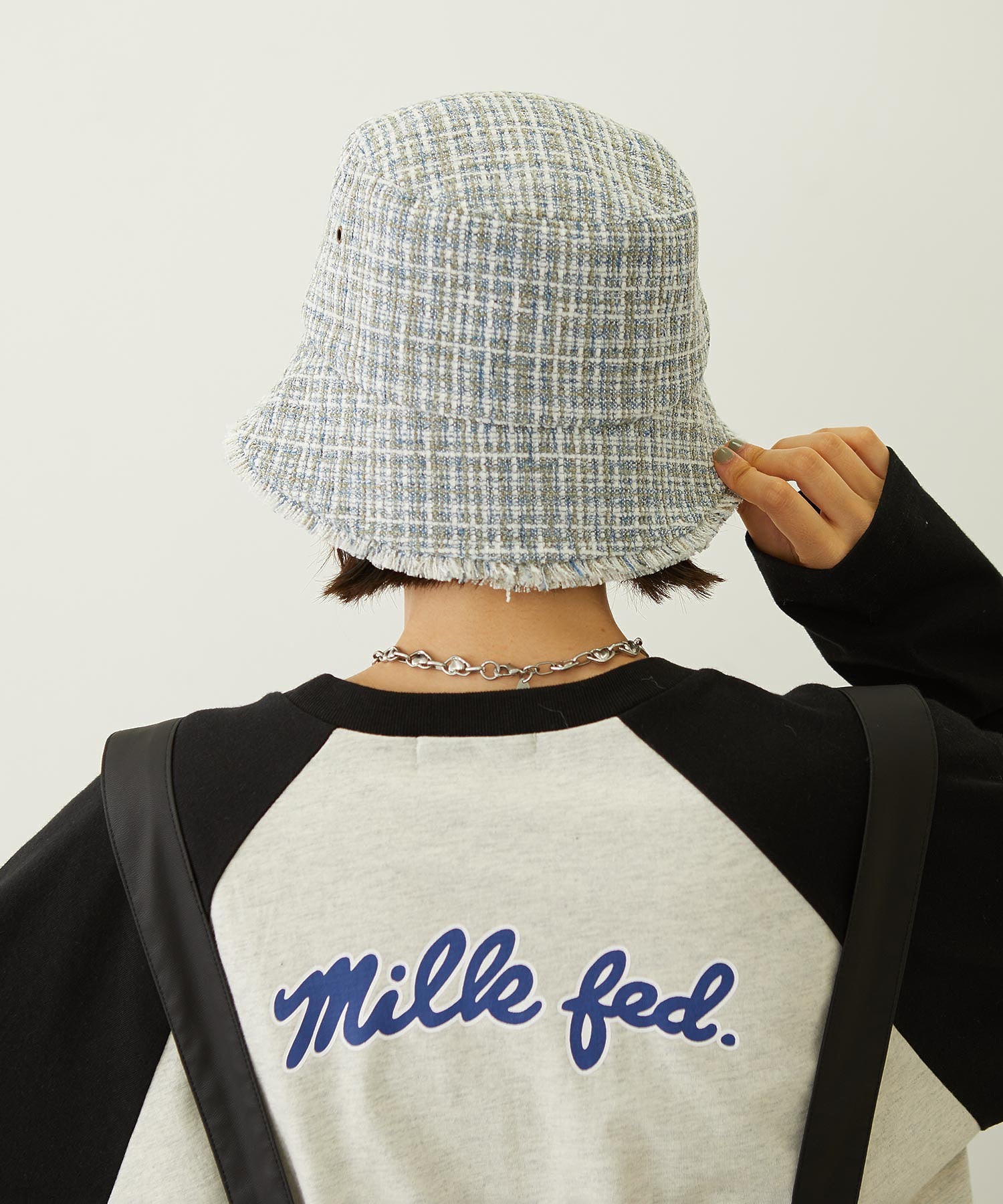 TWEED FRINGE BUCKET HAT