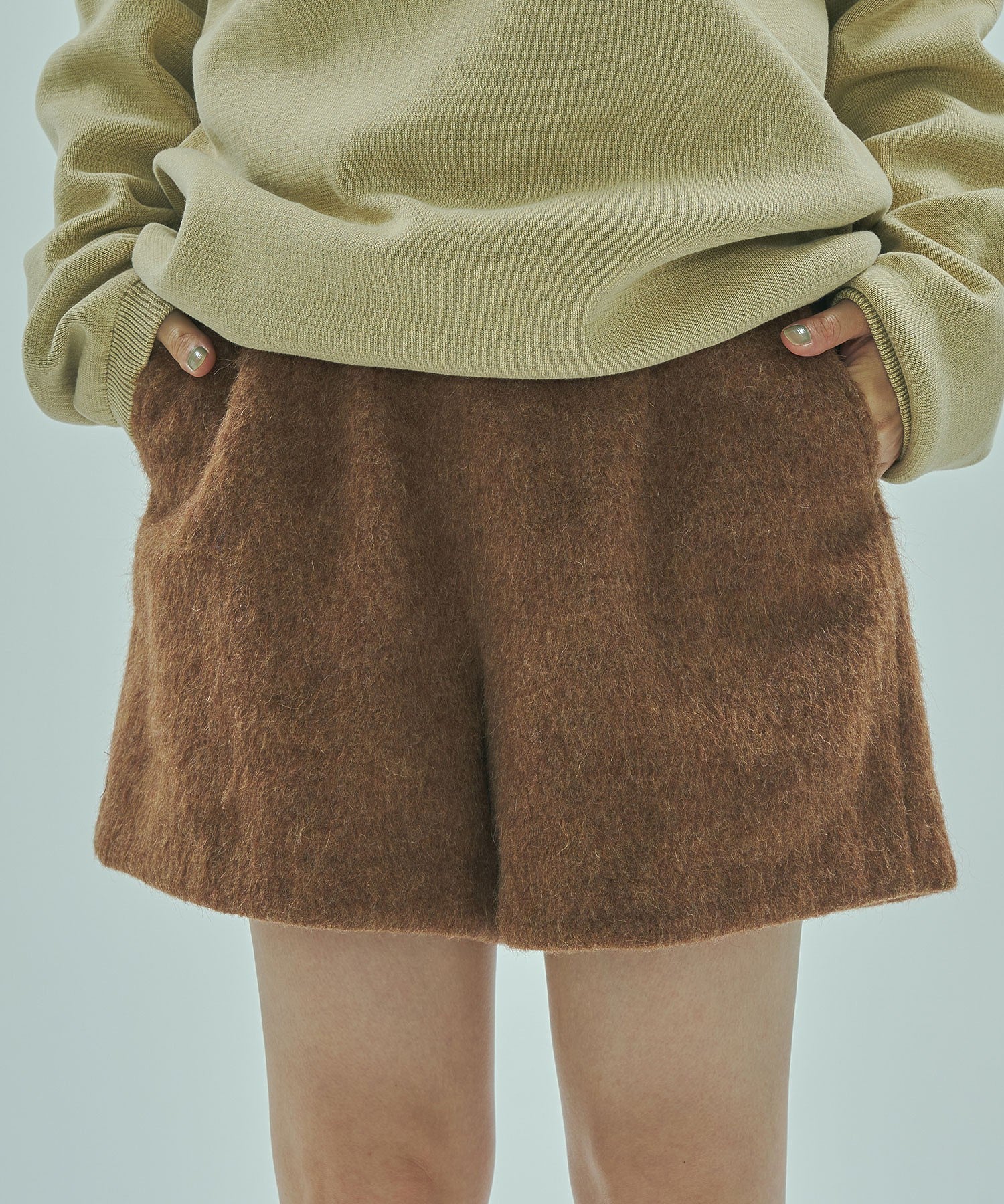 FEATHER TOUCH SHORTS