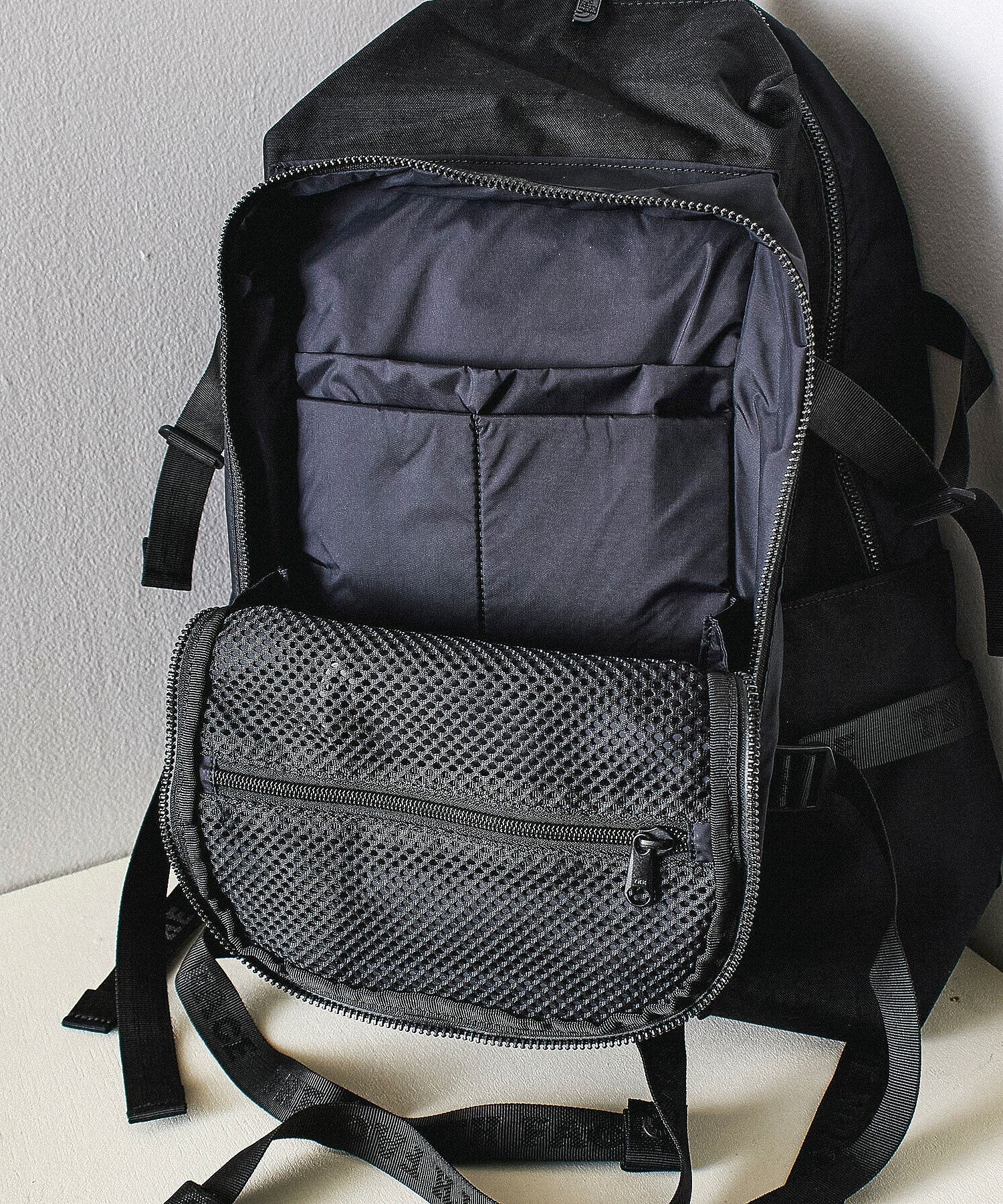THE NORTH FACE PURPLE LABEL/CORDURA NYLON DAY PACK