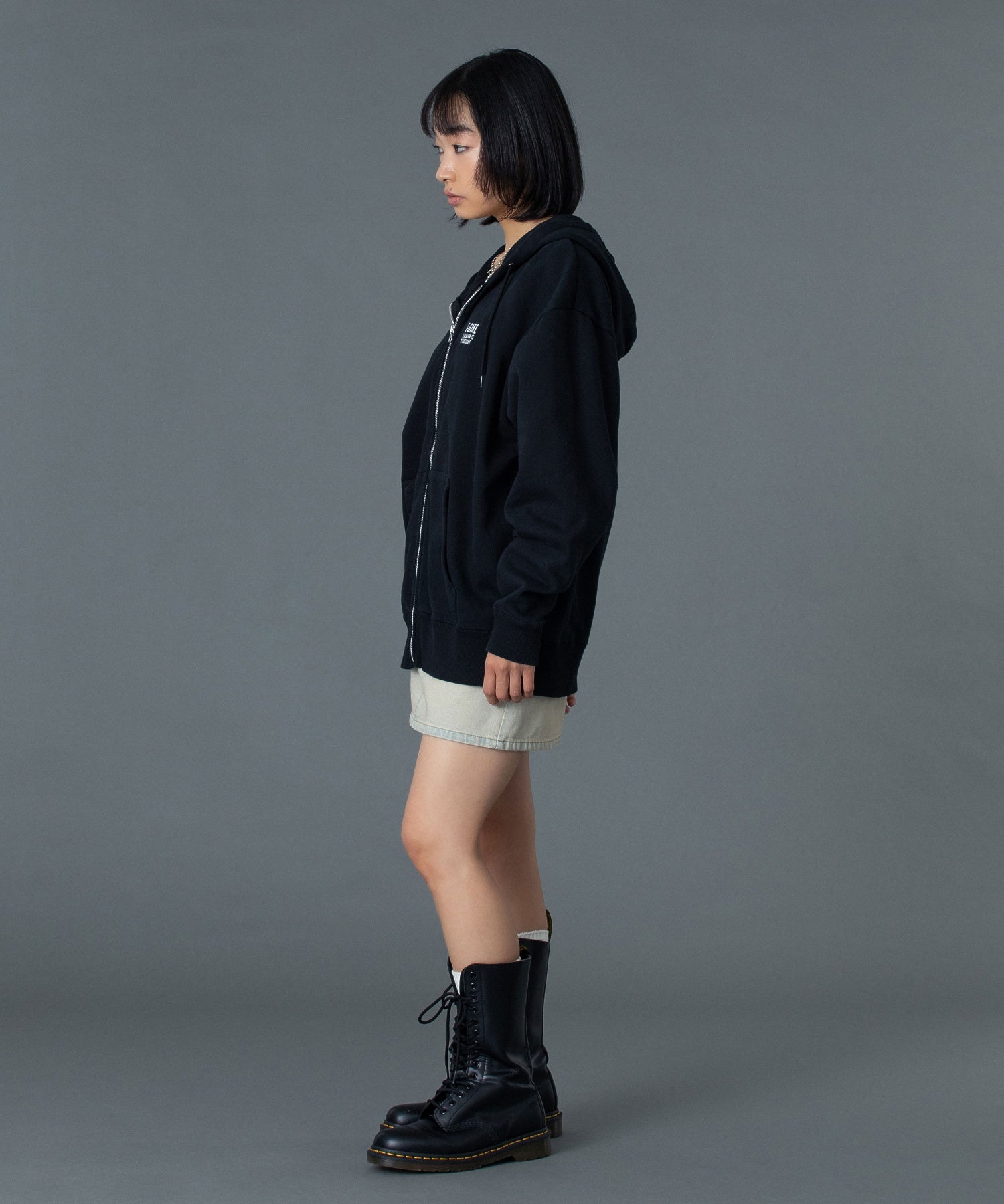 CIRCLE MESSAGE AND FACE ZIP UP SWEAT HOODIE