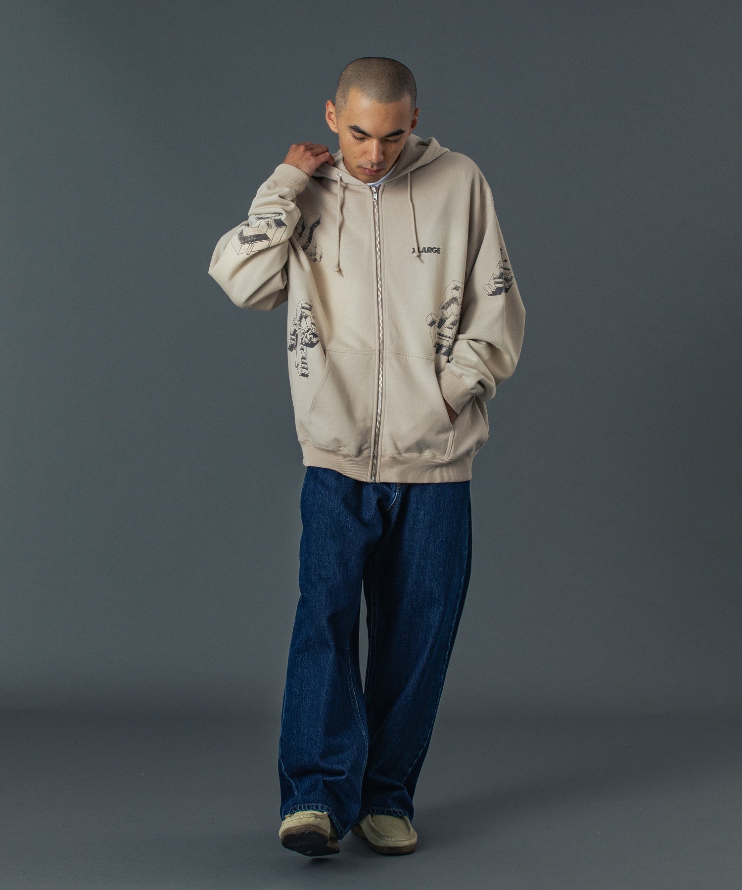GEOMETRIC ZIP UP HOODED SWEATSHIRT