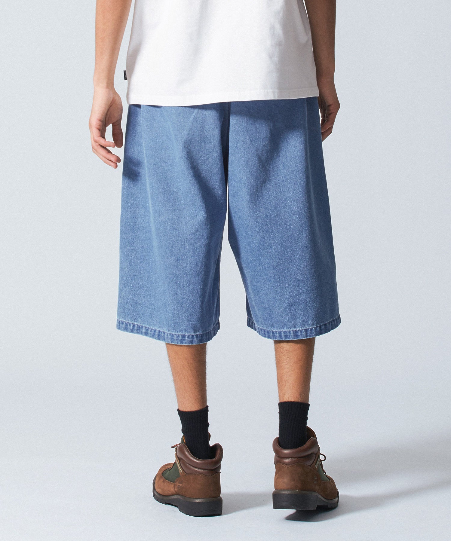 SHORT BAGGY DENIM PANTS
