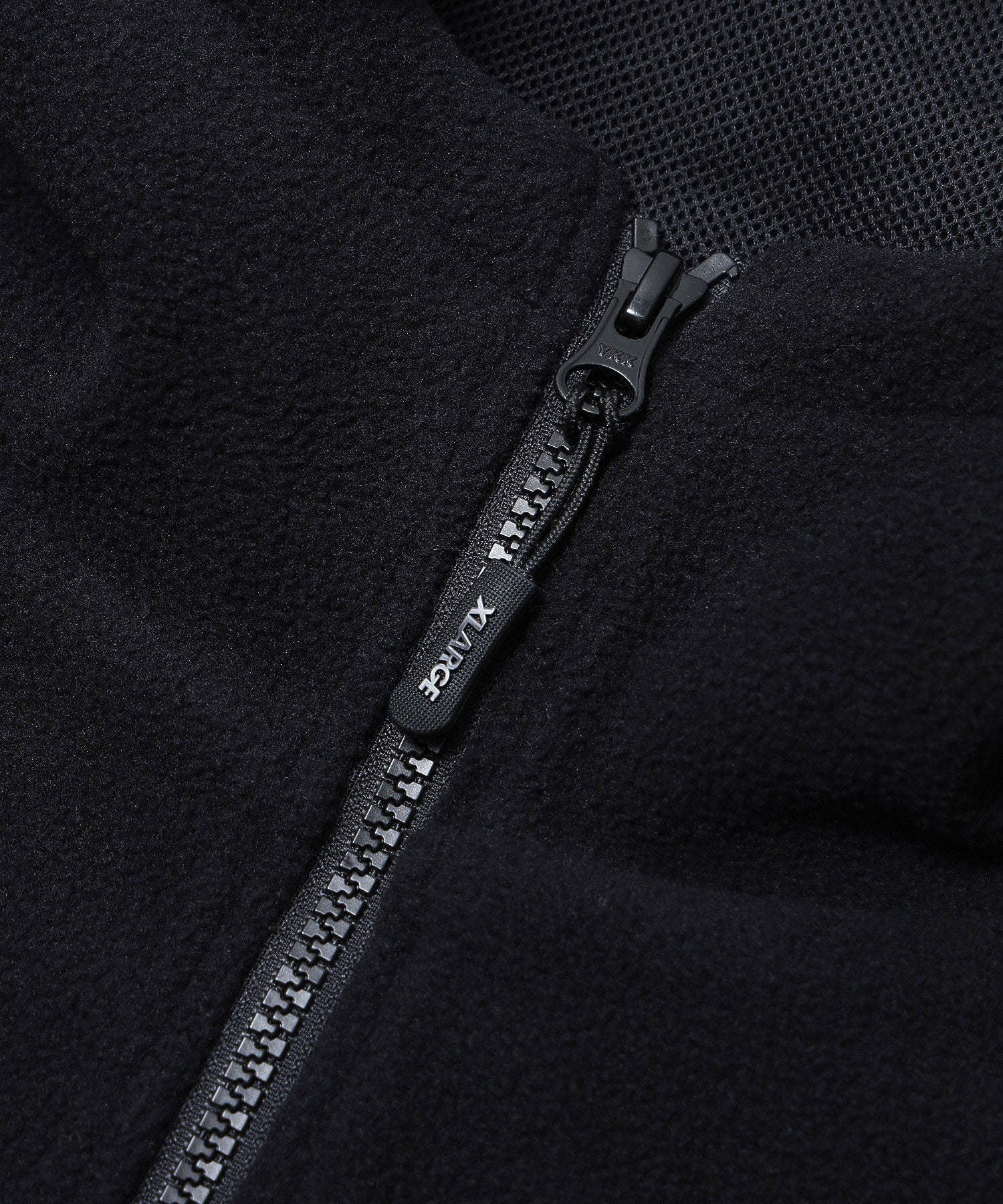 X TECH HOODED JACKET