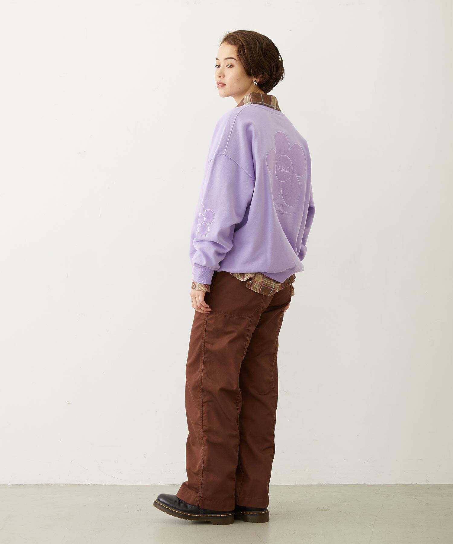 FLOWER ELBOW PATCH SWEAT TOP