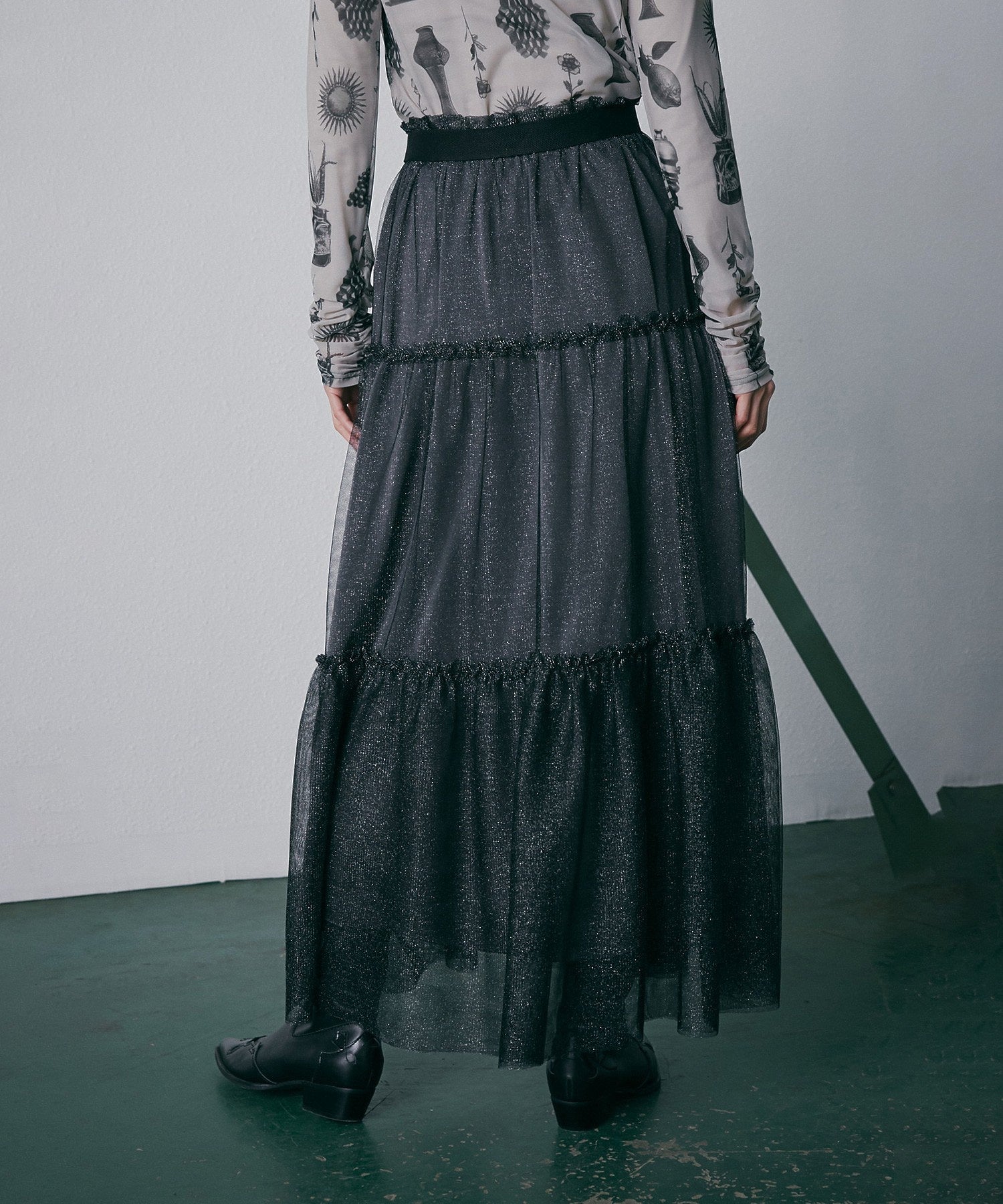 チュールレイヤードスカート