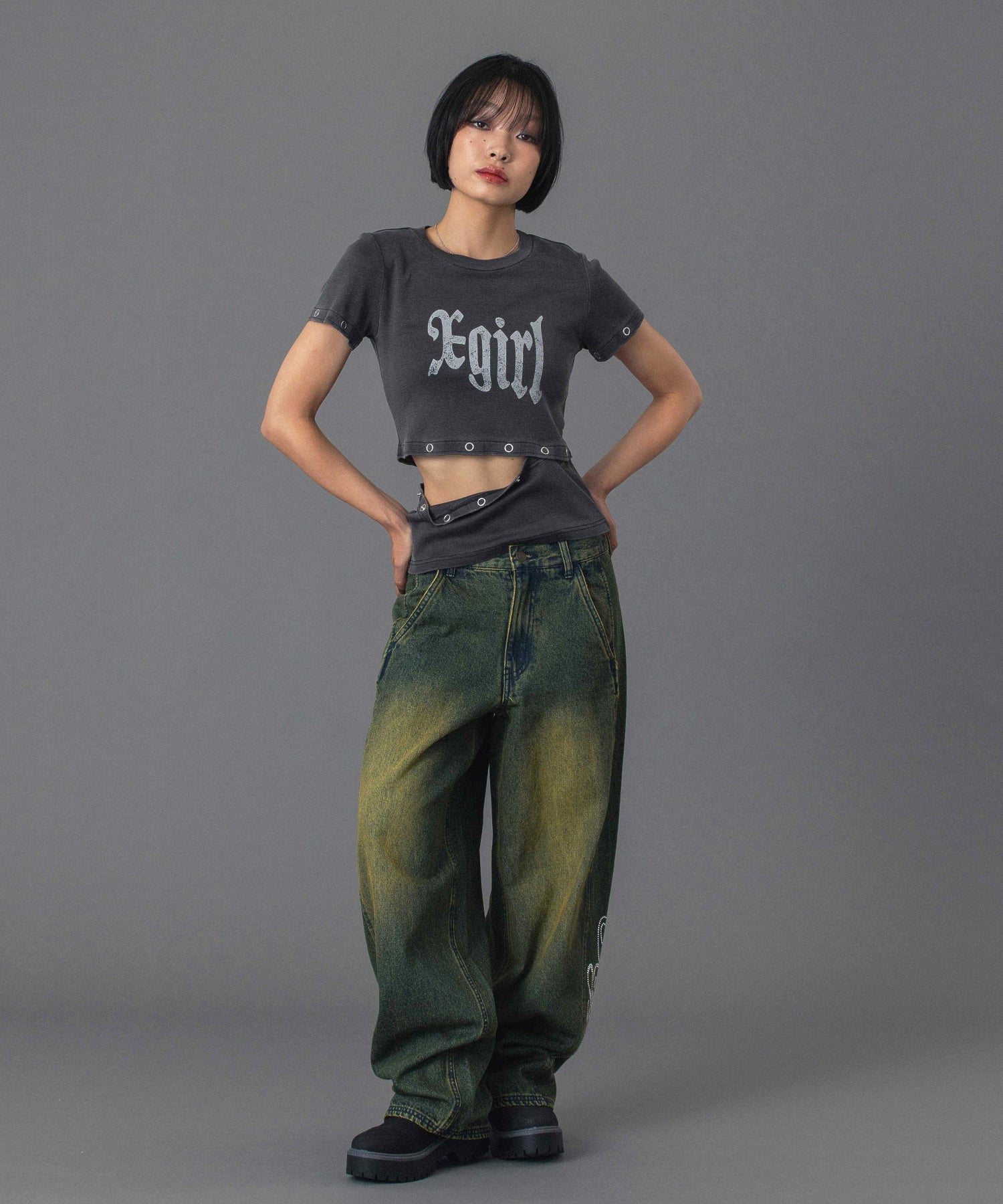 RHINESTONE LOGO LOOSE DENIM PANTS