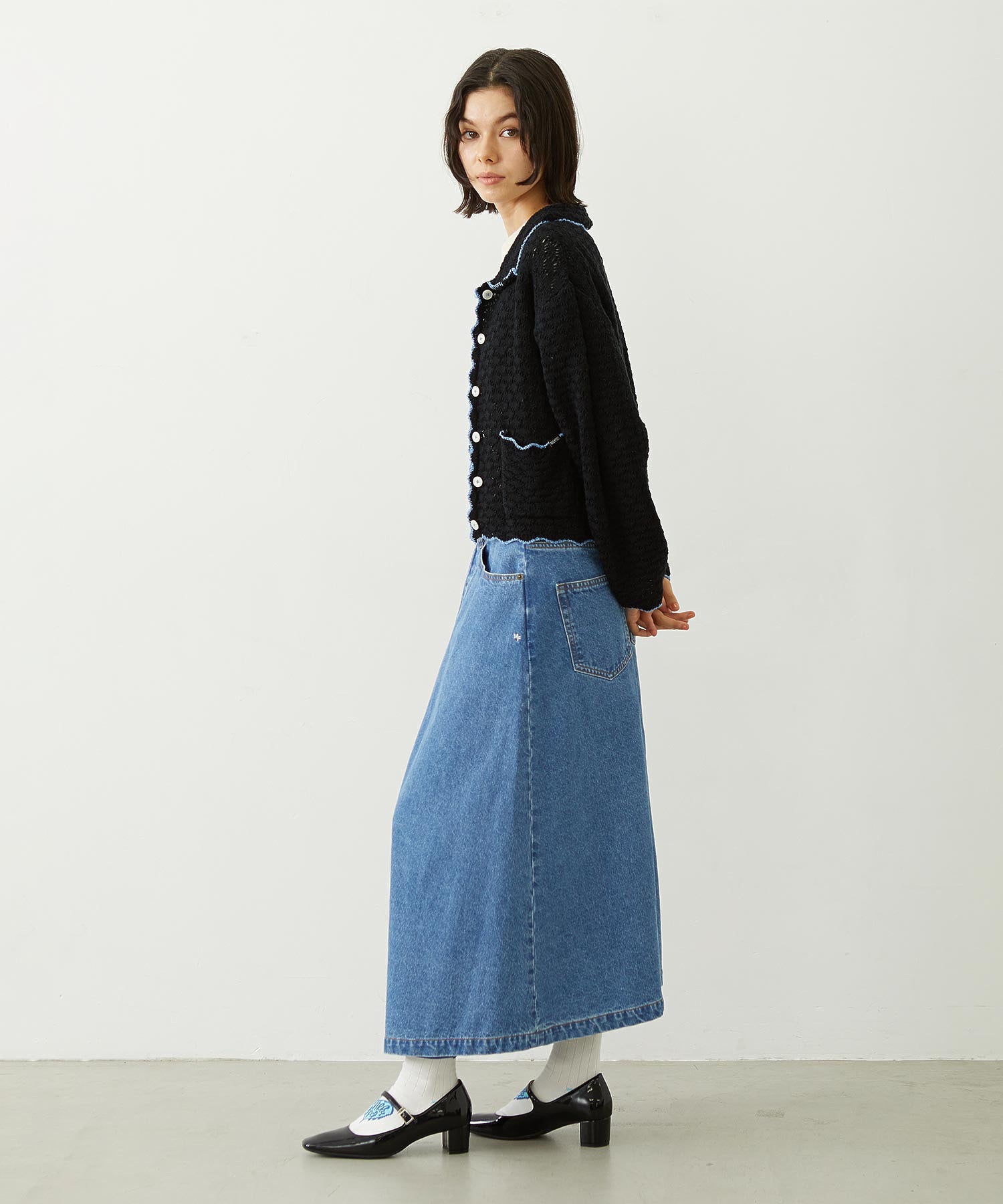 OPEN COLLAR CONTRAST TRIM KNIT CARDIGAN