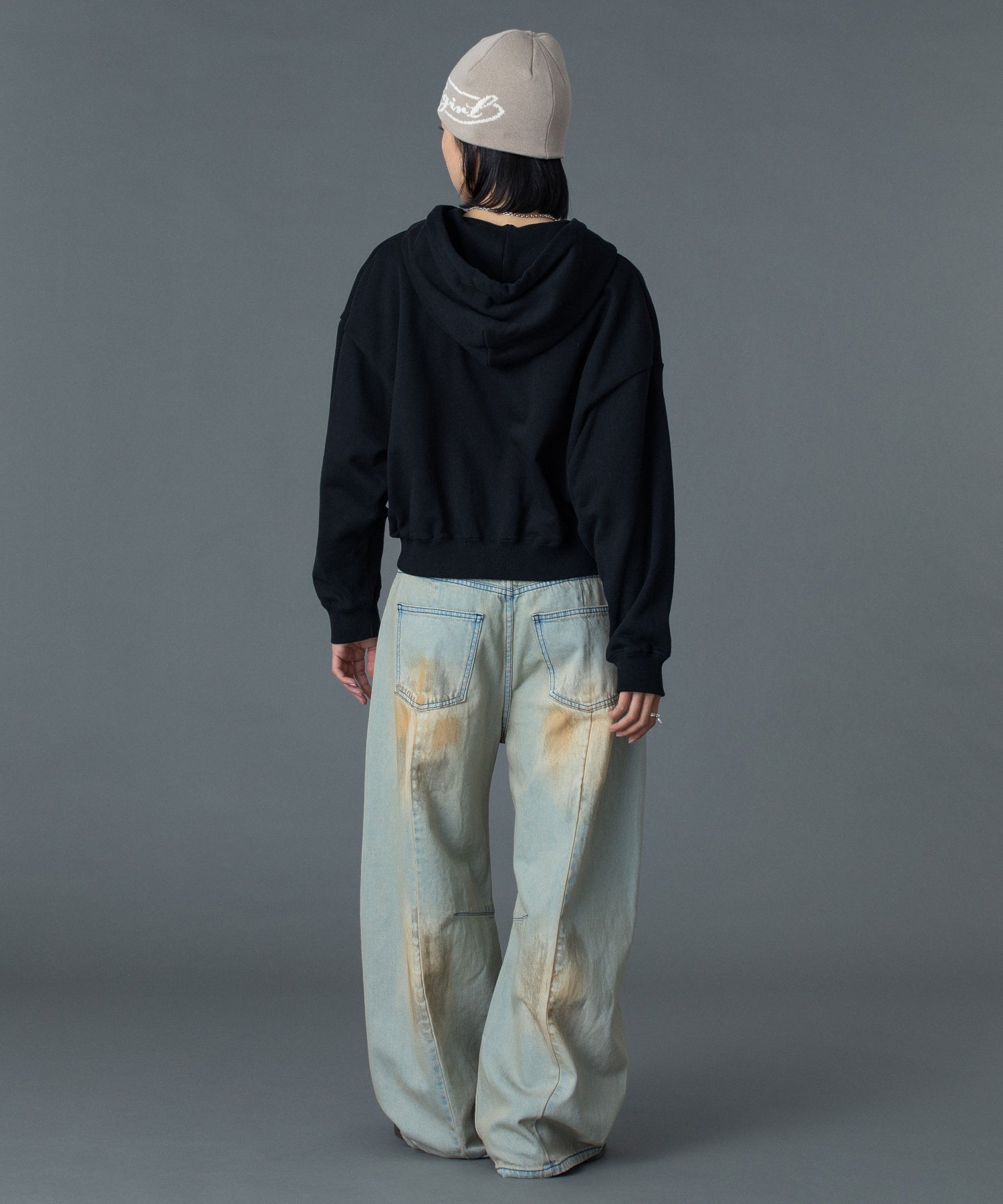 FADED FACE LABEL WIDE BAGGY DENIM PANTS