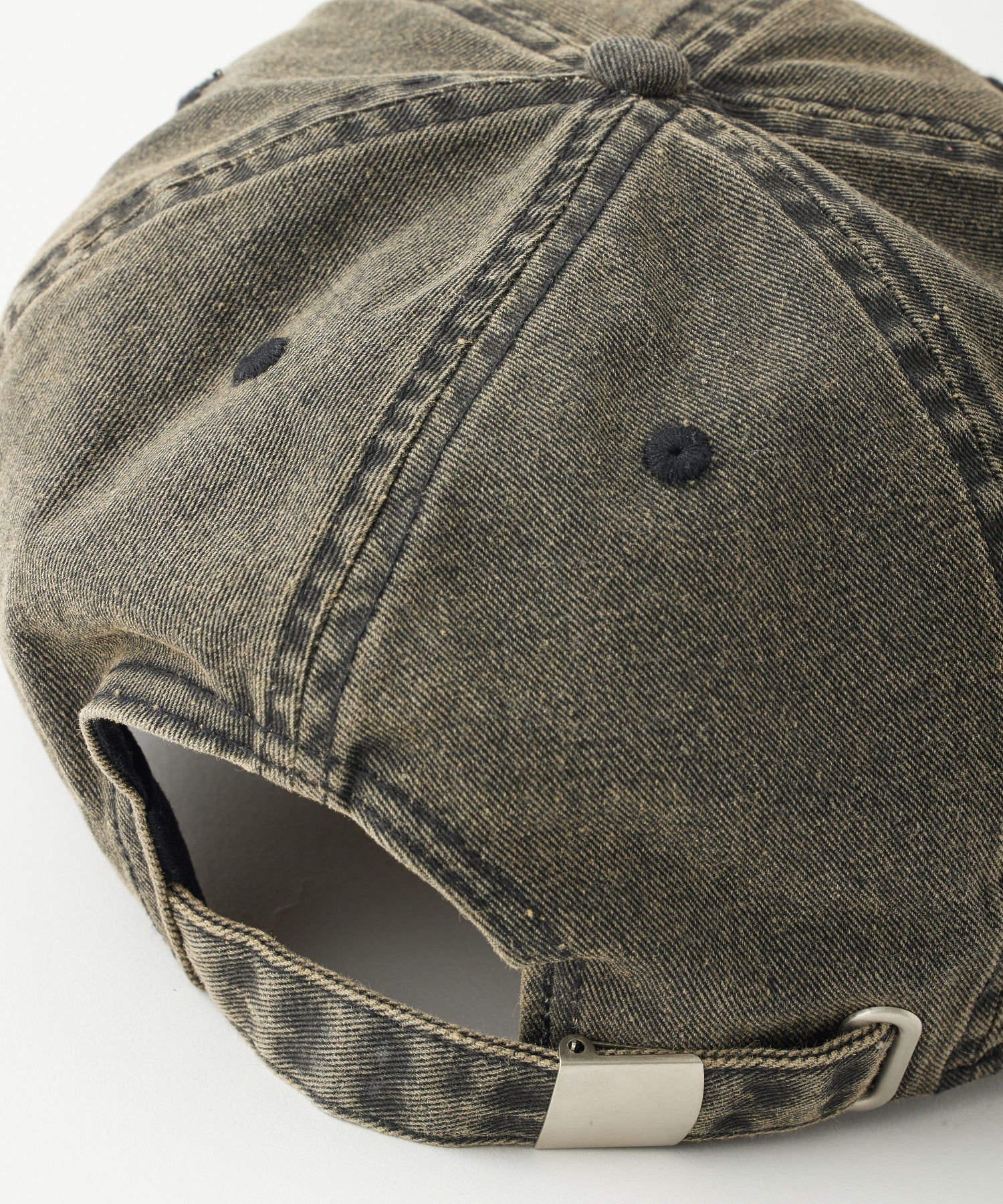EMBROIDERED LOGO FADED 6PANEL CAP