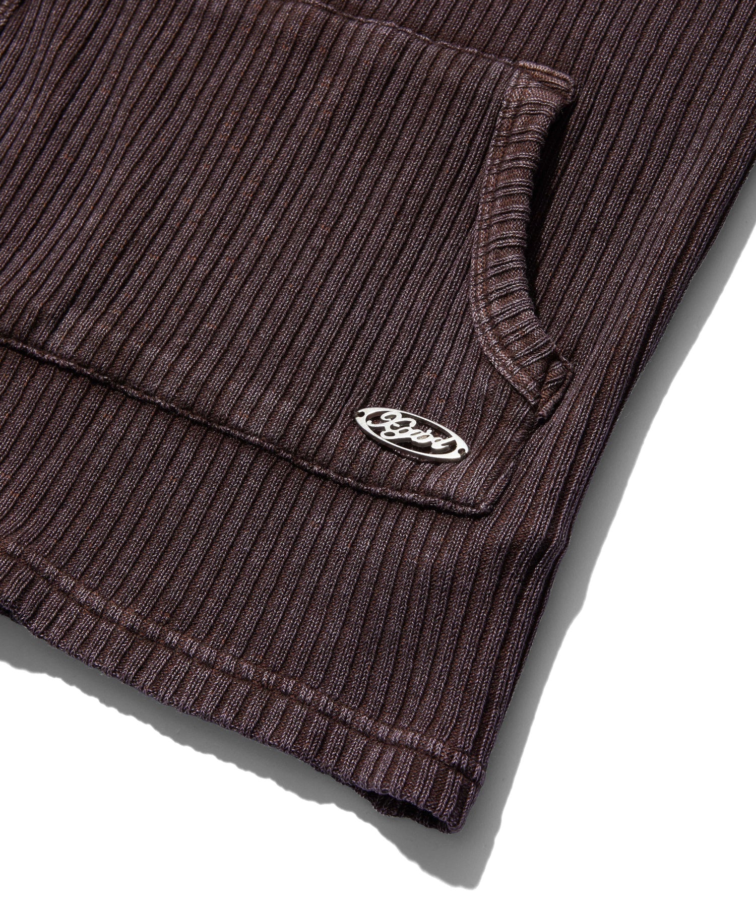 DEFORMED NECK FADED RIB TOP