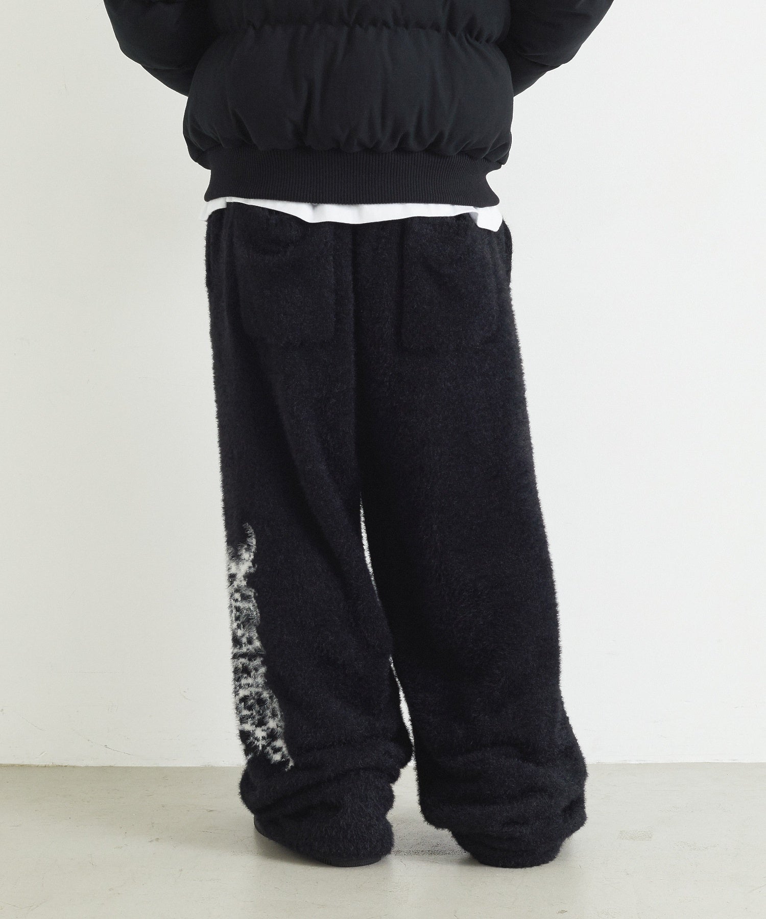JACQUARD KNIT PANTS
