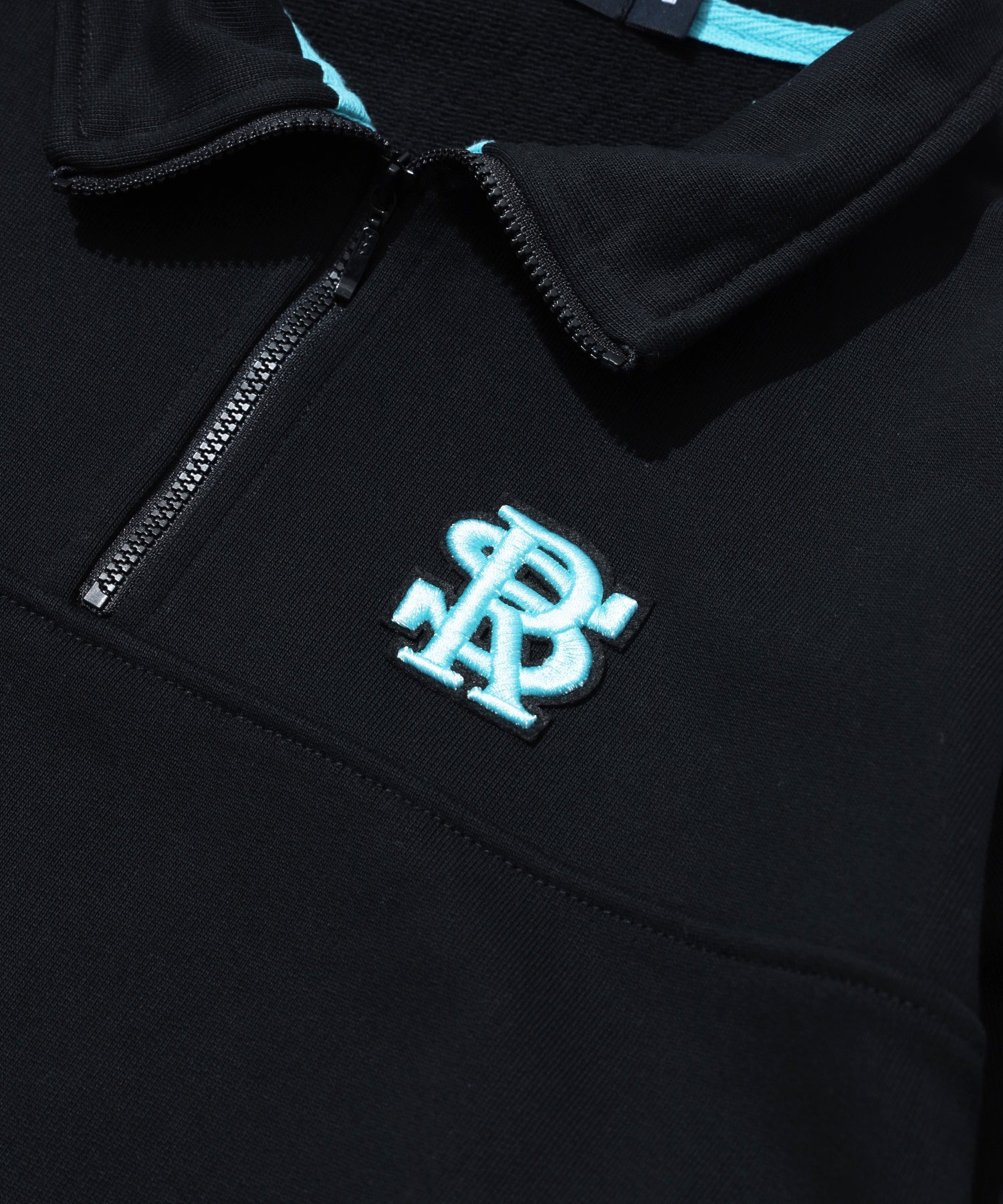 REEBOK×SILAS HALF ZIP SWEATSHIRT