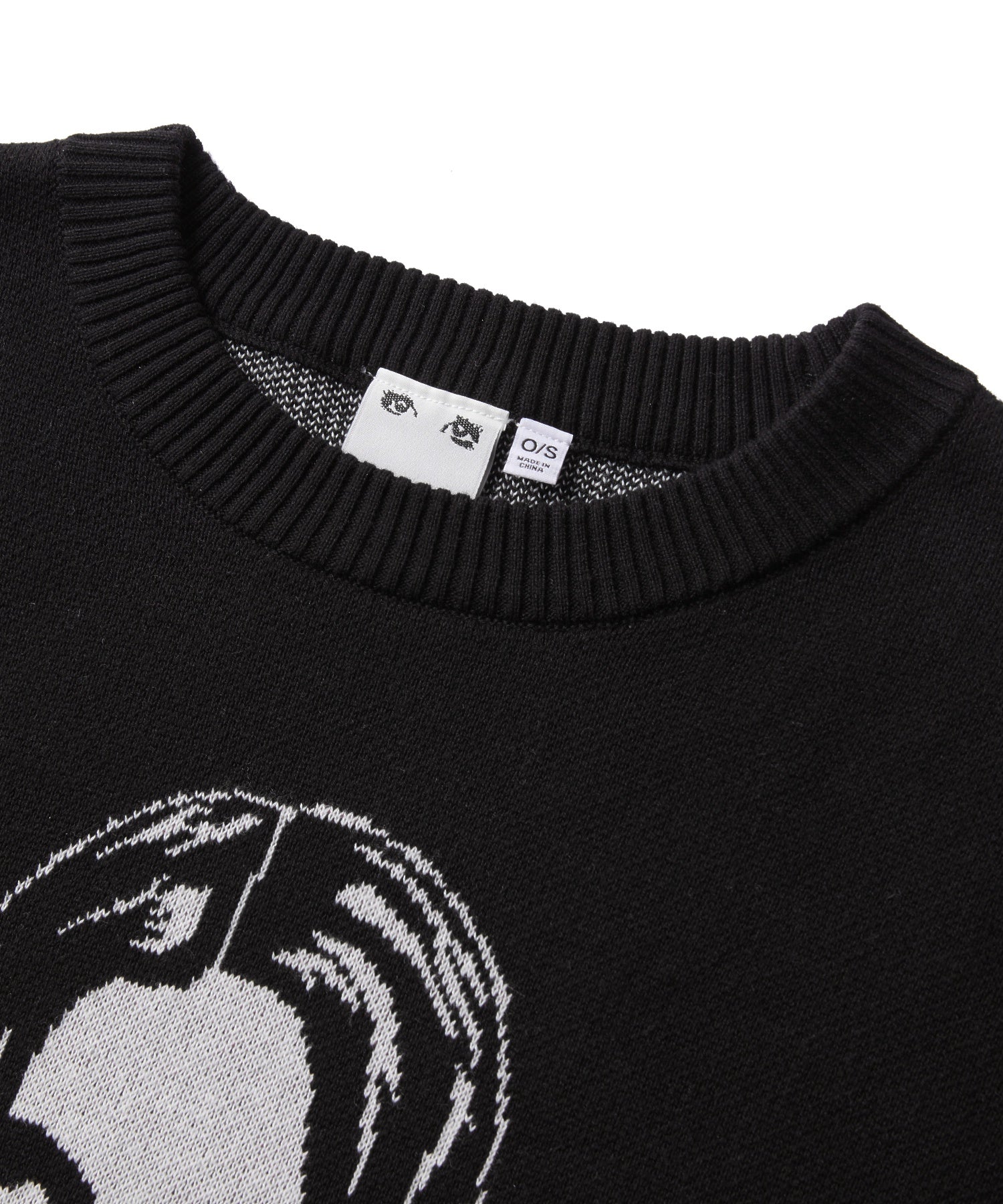 CURSIVE LOGO AND FACE JACQUARD KNIT TOP