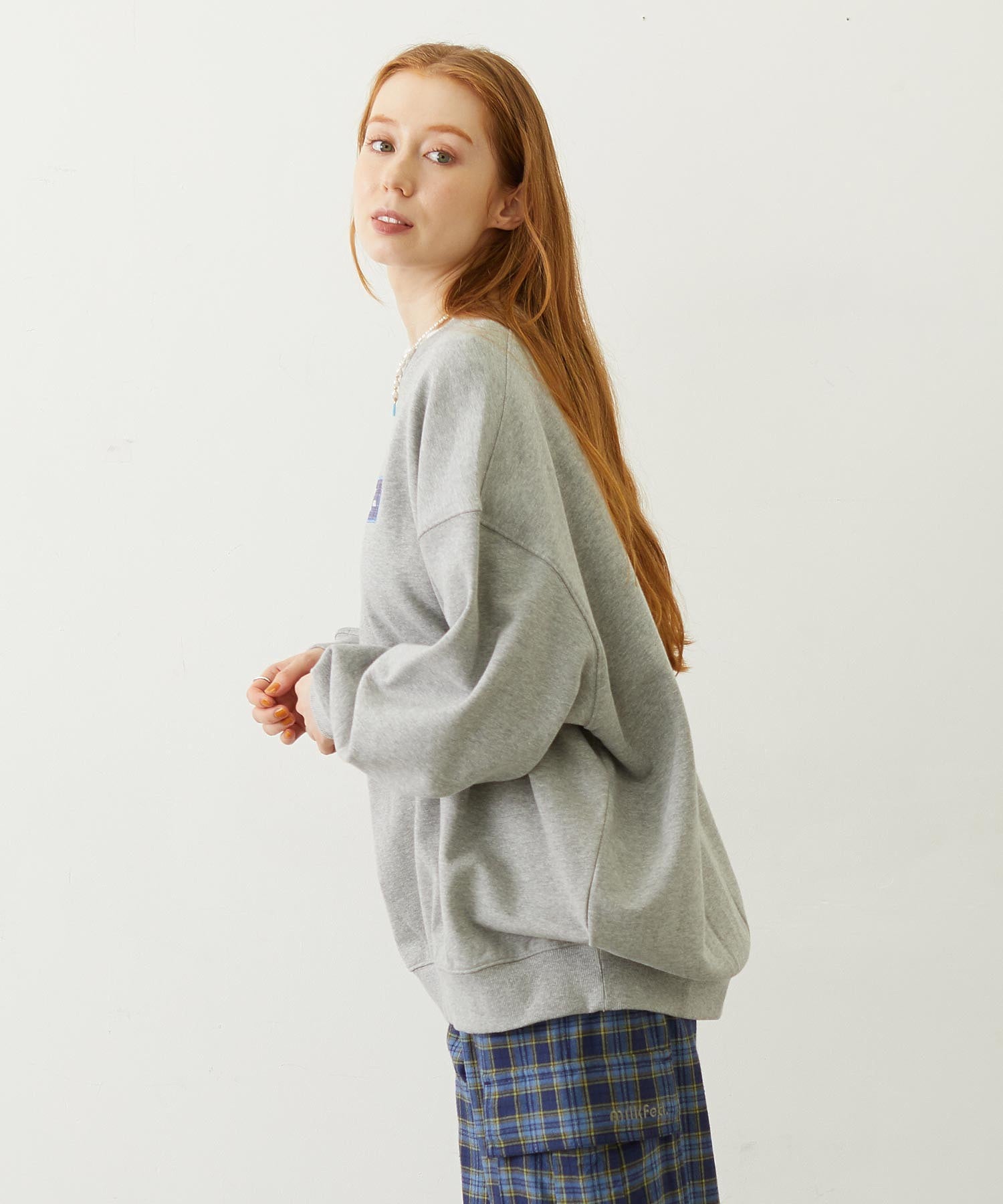 CHECKERED BAR LOGO SWEAT TOP