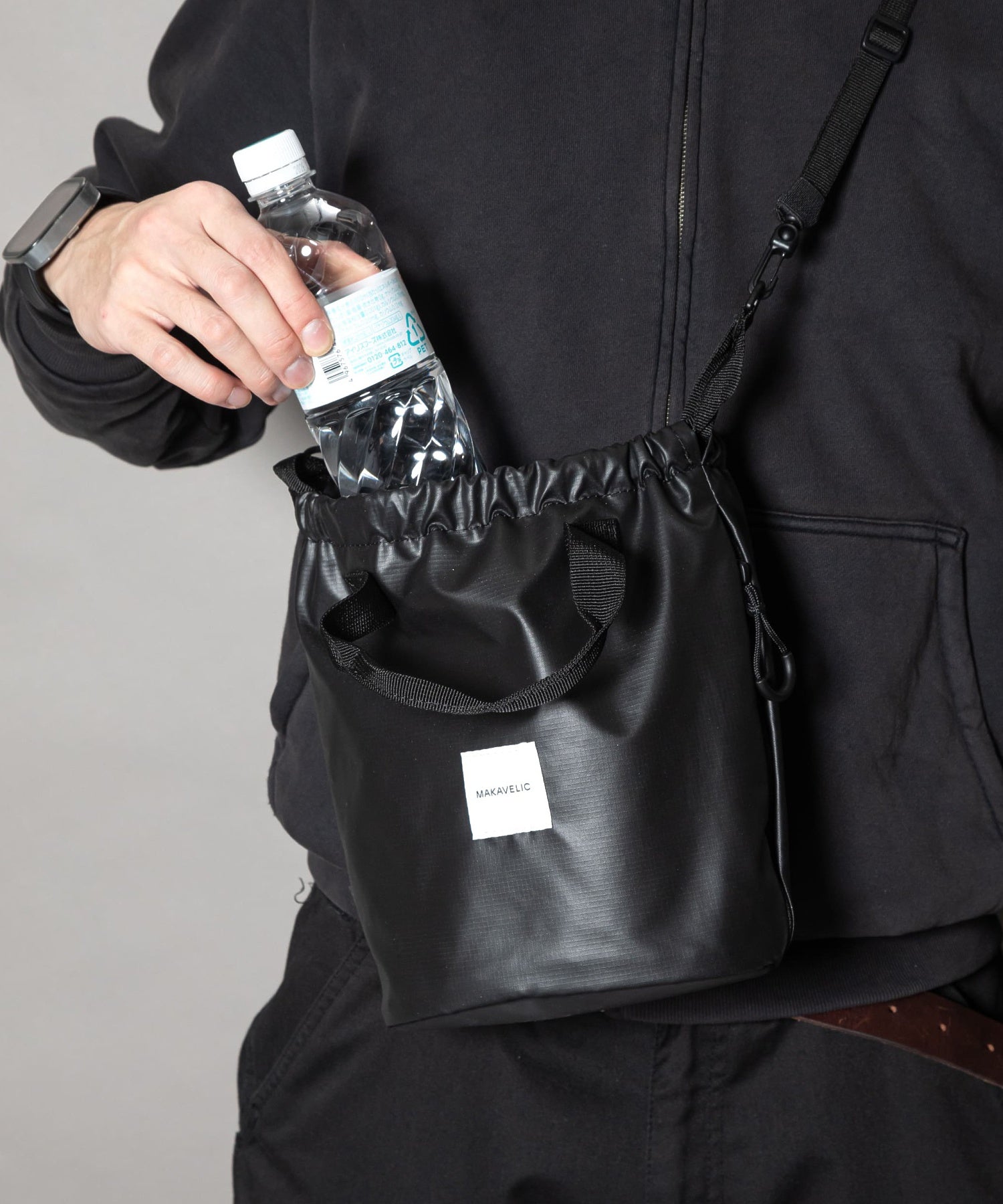 MAKAVELIC/BLEST MID SHOULDER BAG
