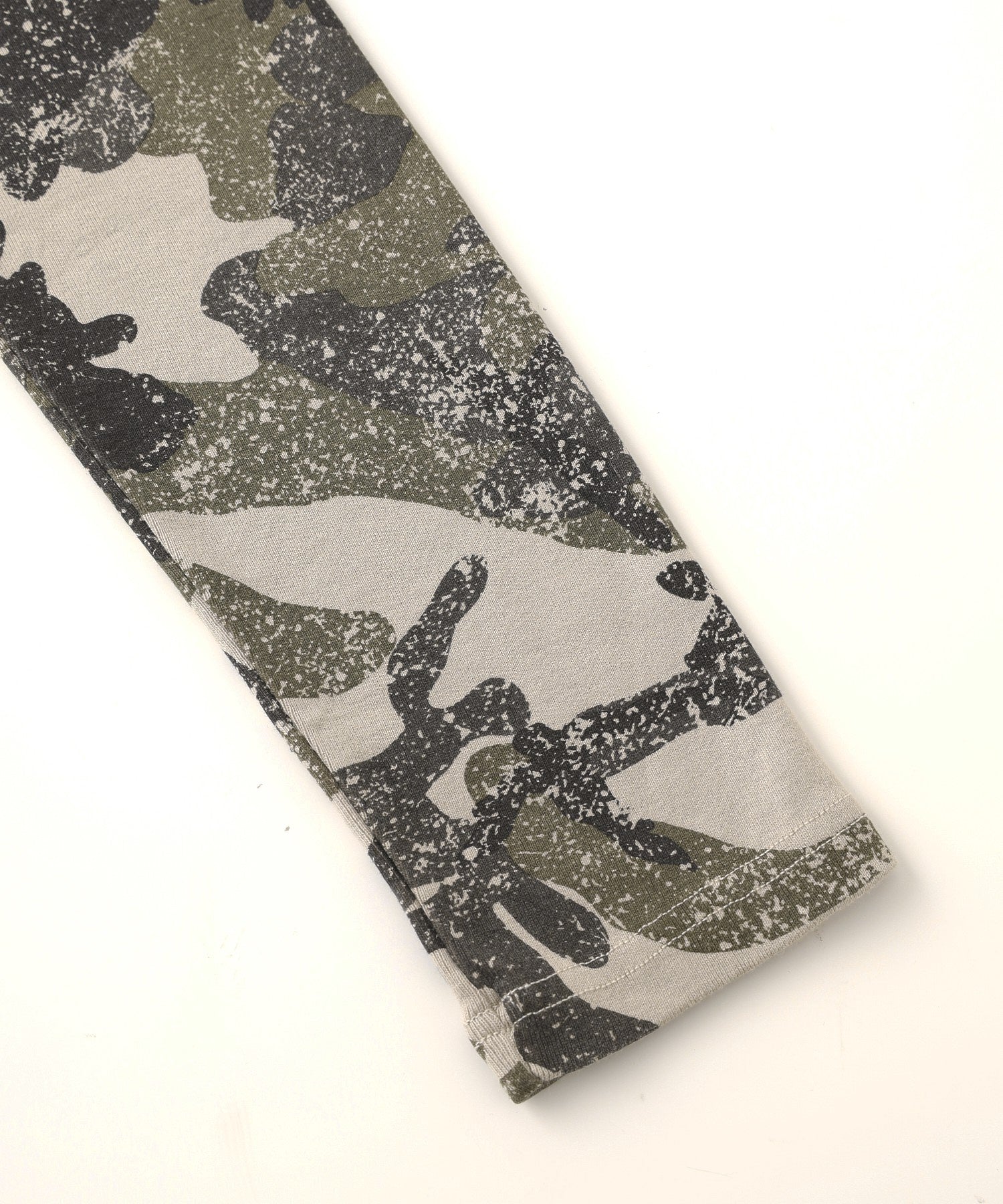 OVAL LOGO PATCH L/S COMPACT TOP