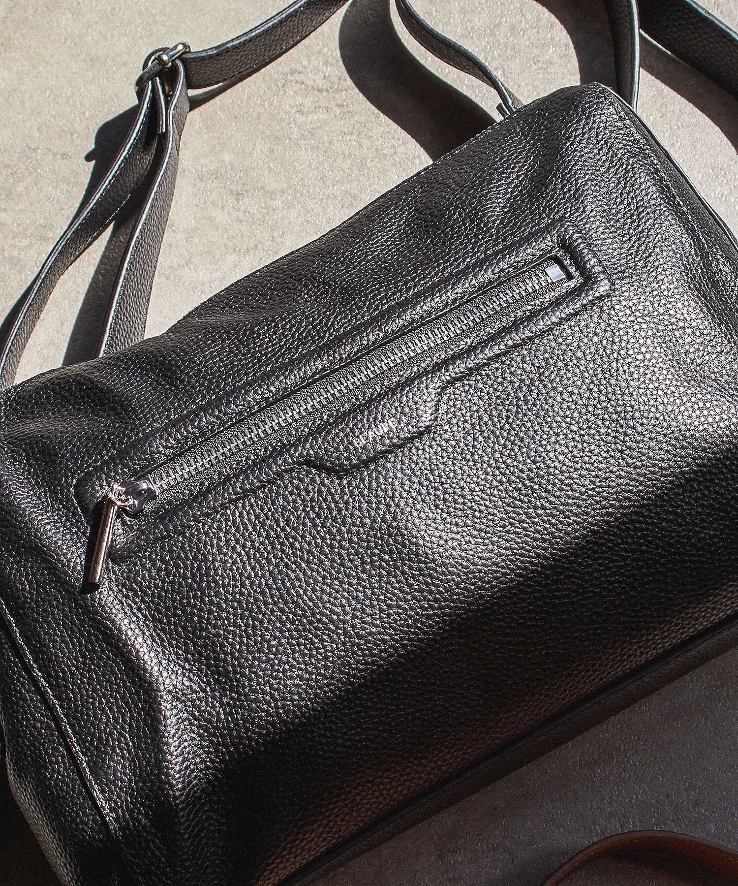 BEAURE/LEATHER BIG SHOULDER BAG