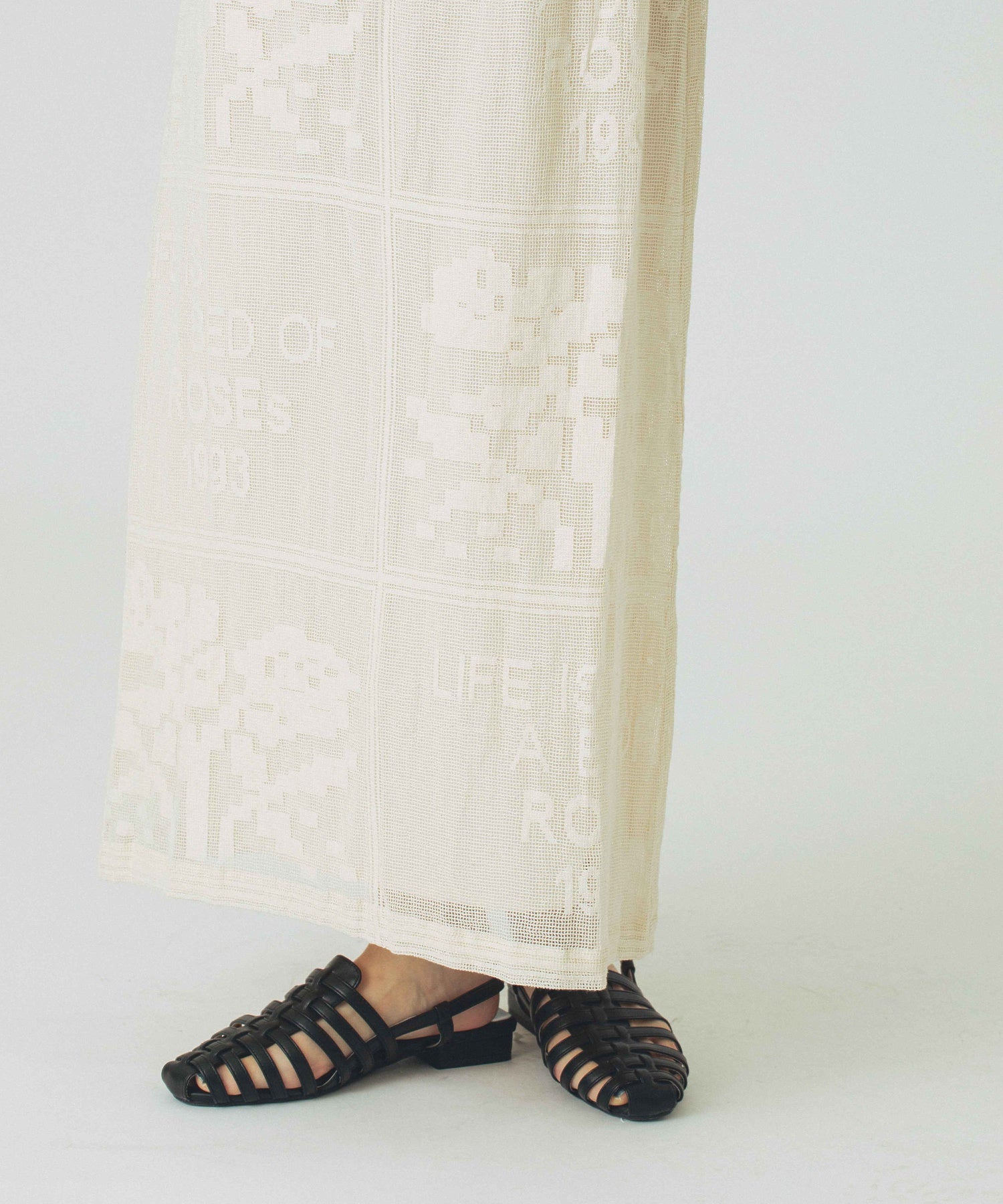 ORIGINAL LACE SKIRT