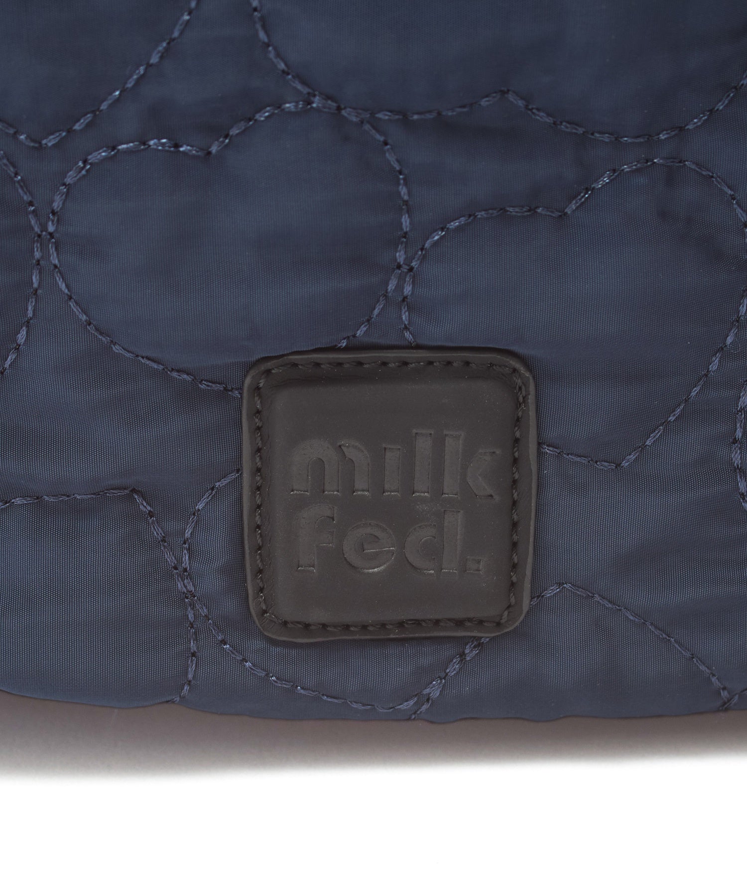 HEART QUILTED DRAWSTRING BAG